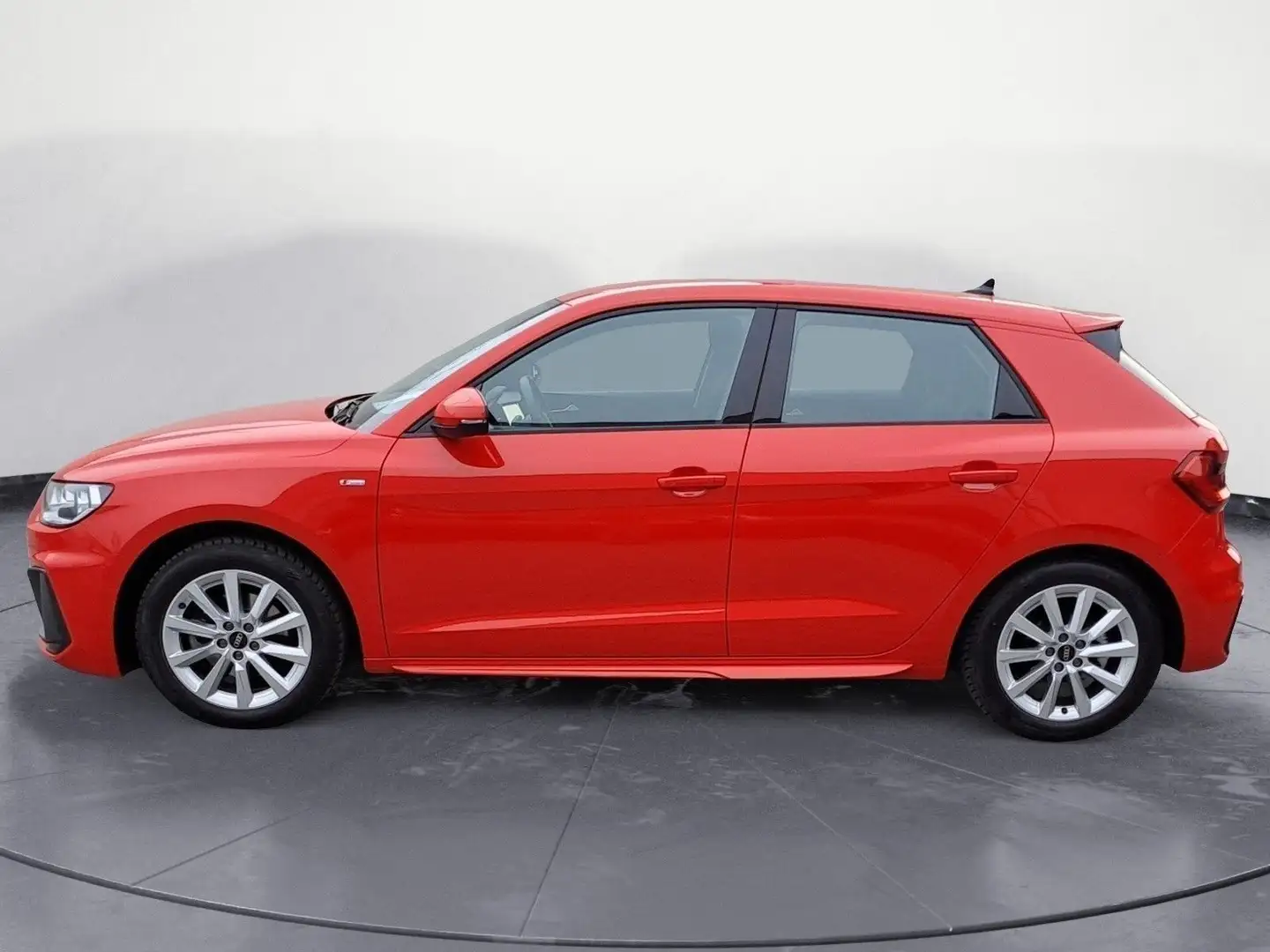 Audi A1 30 TFSI S Line Sportback *MMI Navi Plus*Virtu Rouge - 2