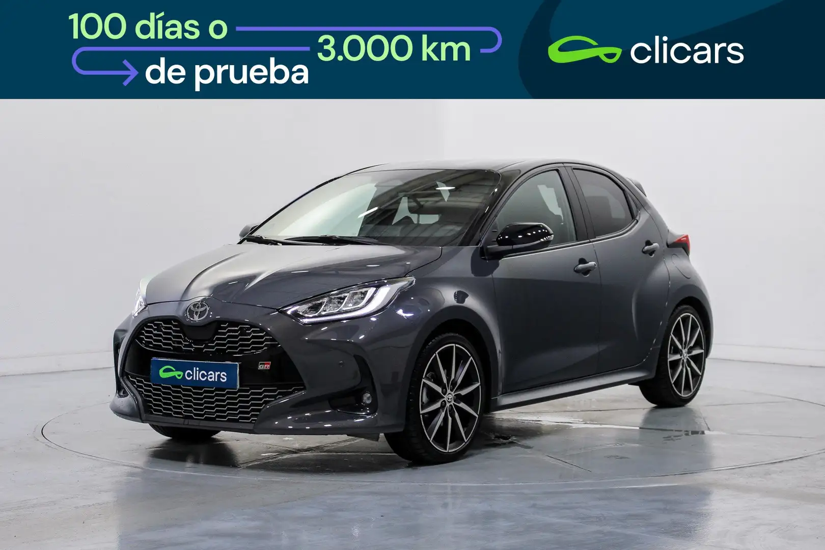 Toyota Yaris 130H 1.5 GR Sport Plus Gris - 1