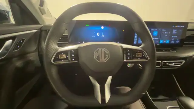 MG HS view 12