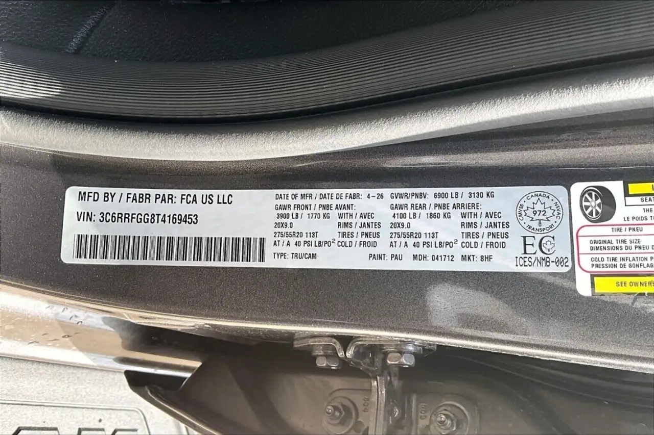 RAM 1500 снимка RAM 1500