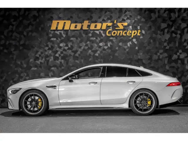 Mercedes-Benz AMG GT view 2
