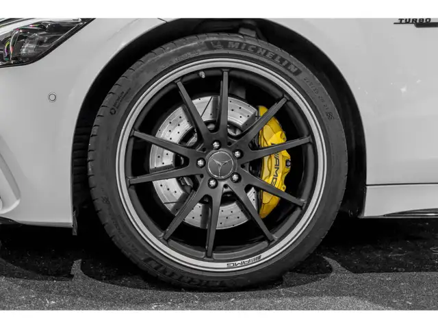 Mercedes-Benz AMG GT view 8