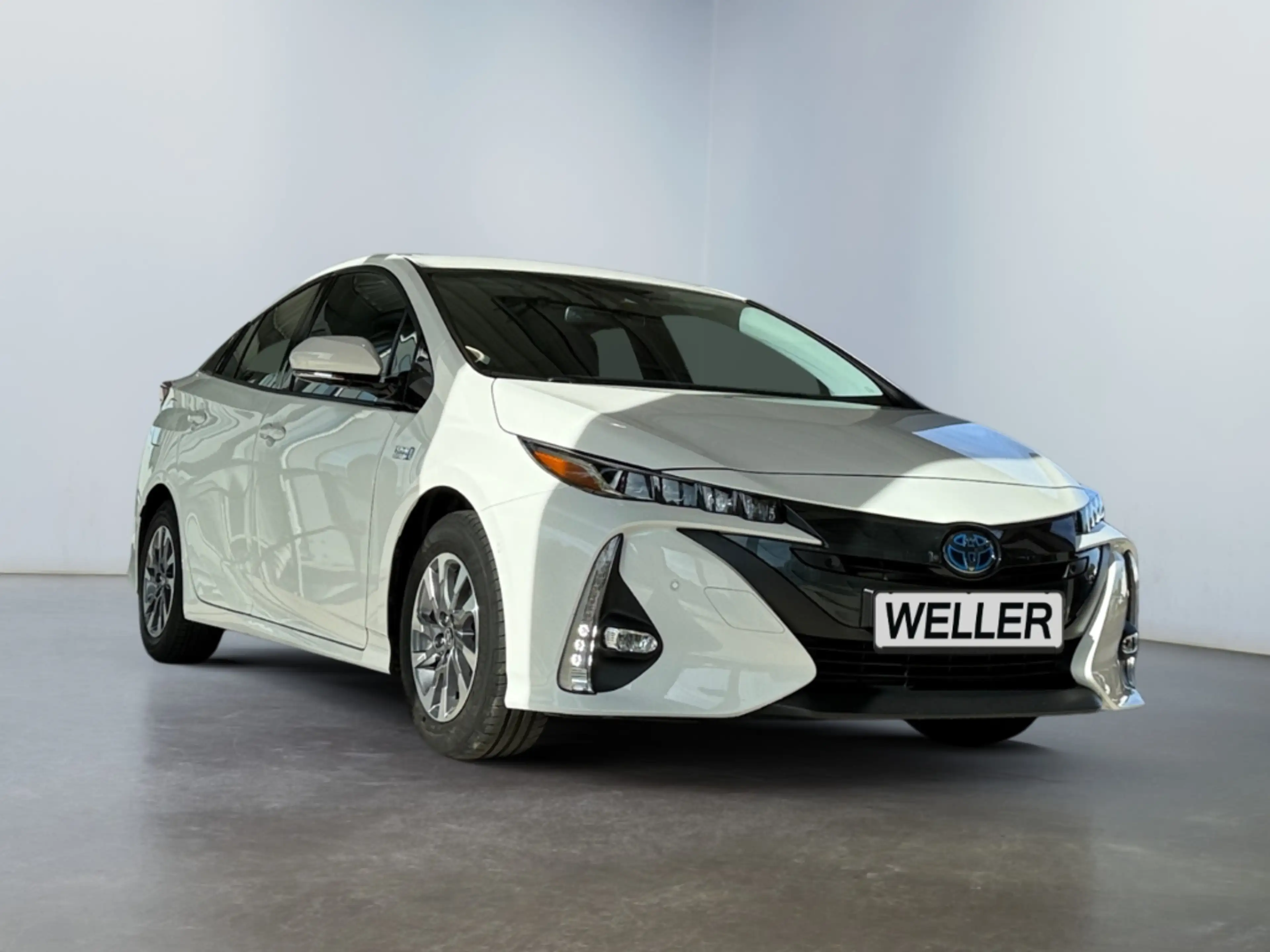 Toyota Prius Plug-in Hybrid Executive *HUD*Leder*JBL*CAM* — photo 3
