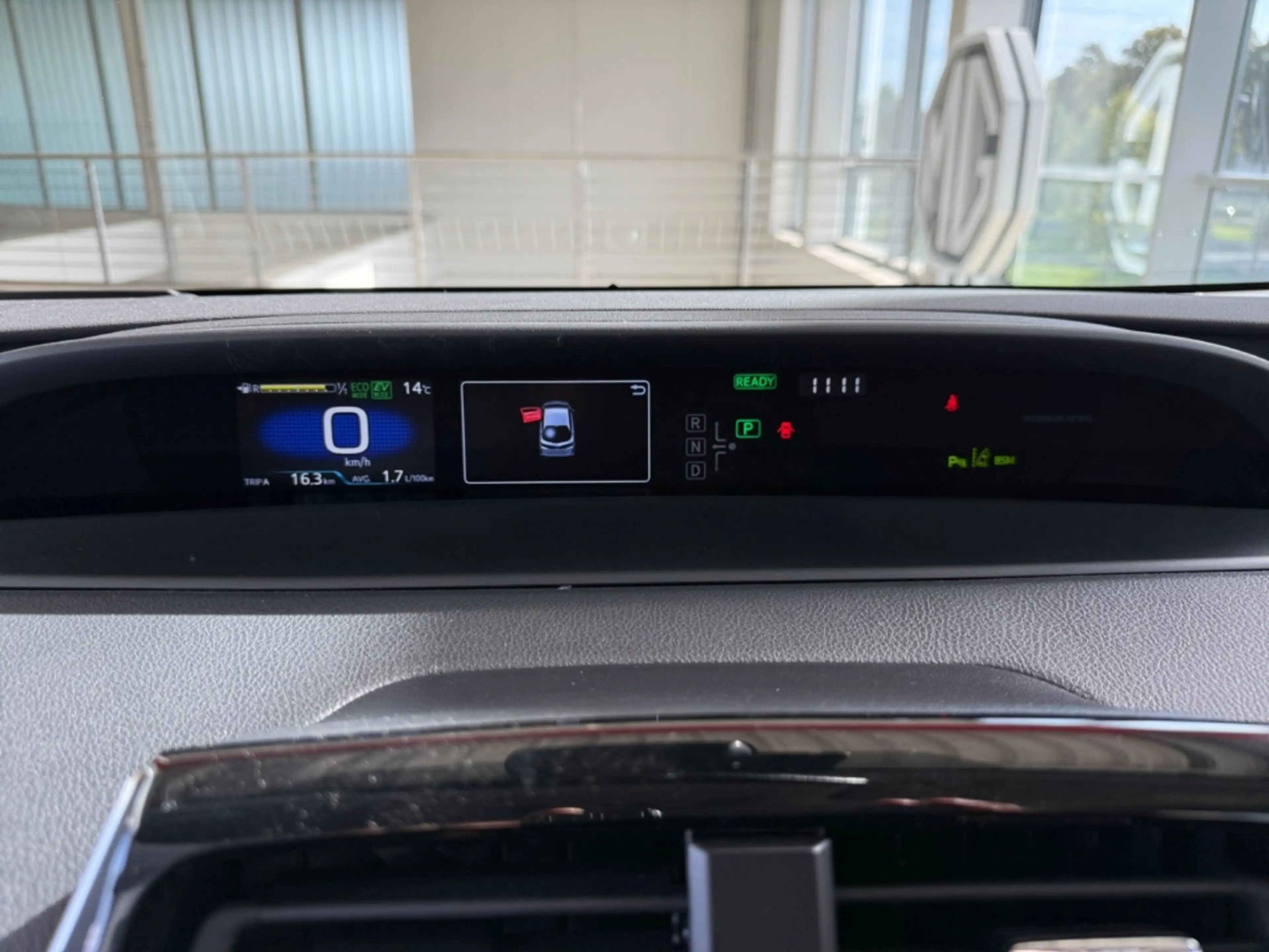 Toyota Prius Plug-in Hybrid Executive *HUD*Leder*JBL*CAM* — photo 14