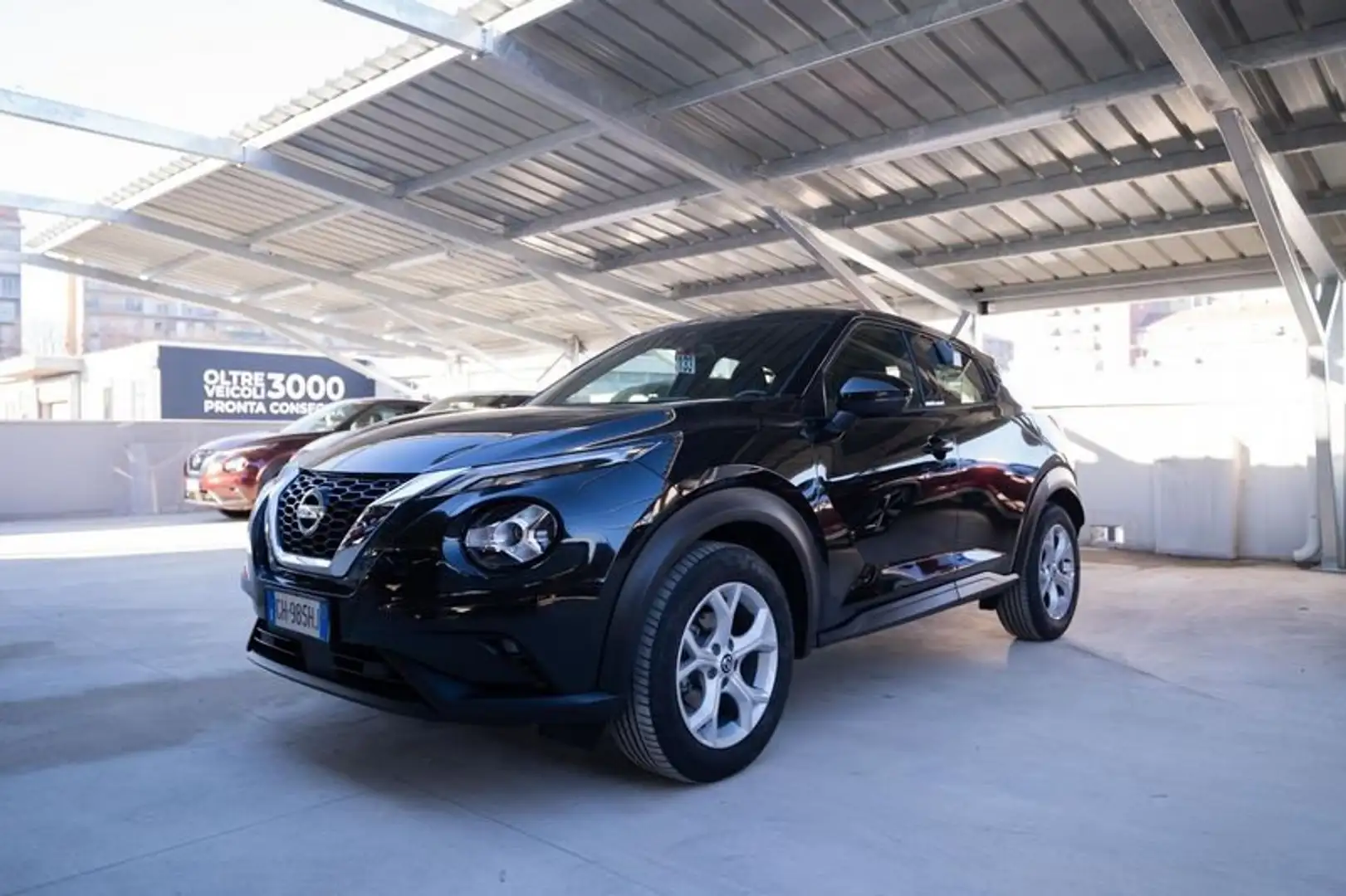 Nissan Juke 1.0 DIG-T N-Connecta 114 CV - 1