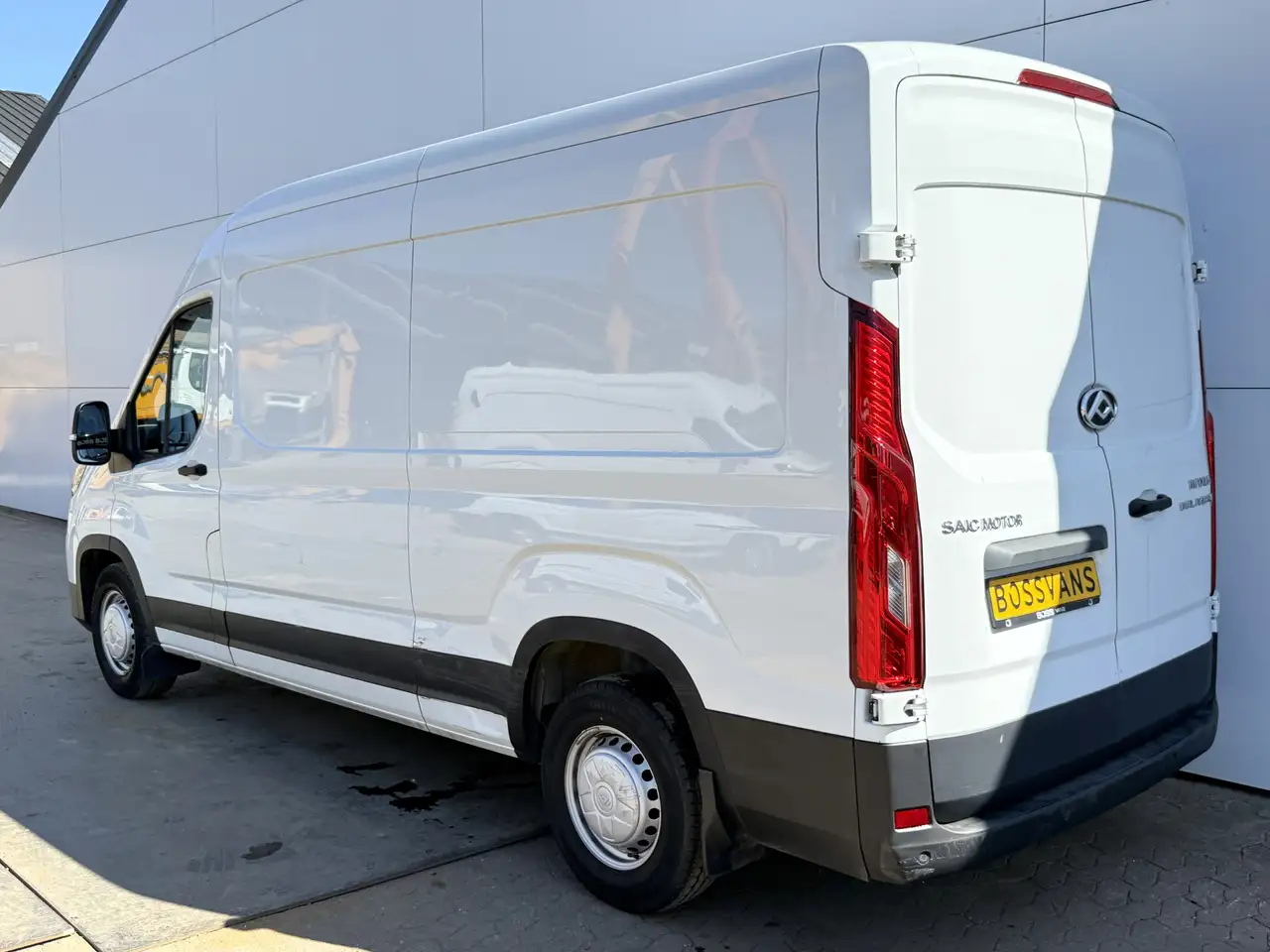 Maxus Deliver 9 2023