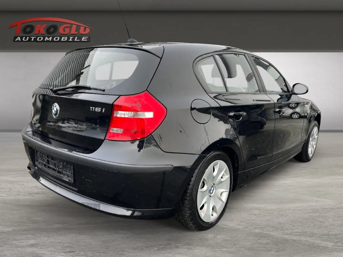 BMW 116 116i MOTORSCHADEN el.SP teilb.Rücksb AUX eFH MAL N Černá - 2