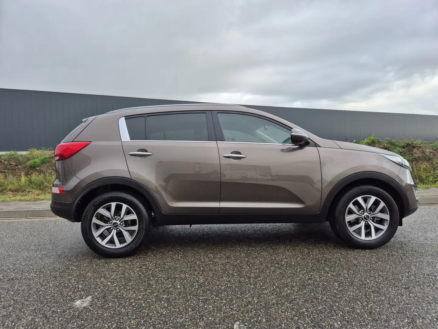 Kia Sportage 1.6 GDI World Cup Edition Achteruitrij Camera / Na Brun - 2