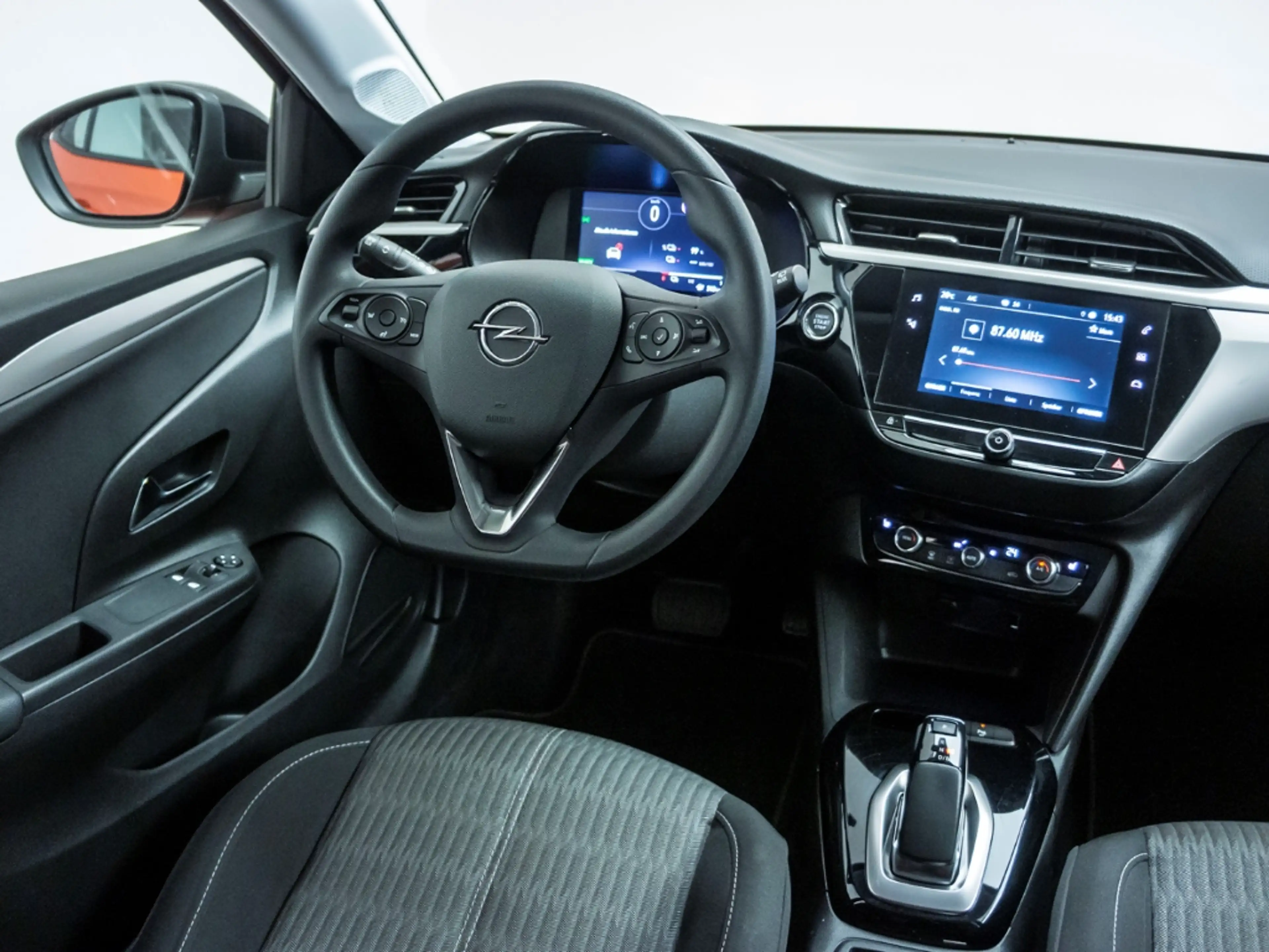 Opel Corsa-e F e Edition Automatik Allwetter Kamera (231) — photo 17