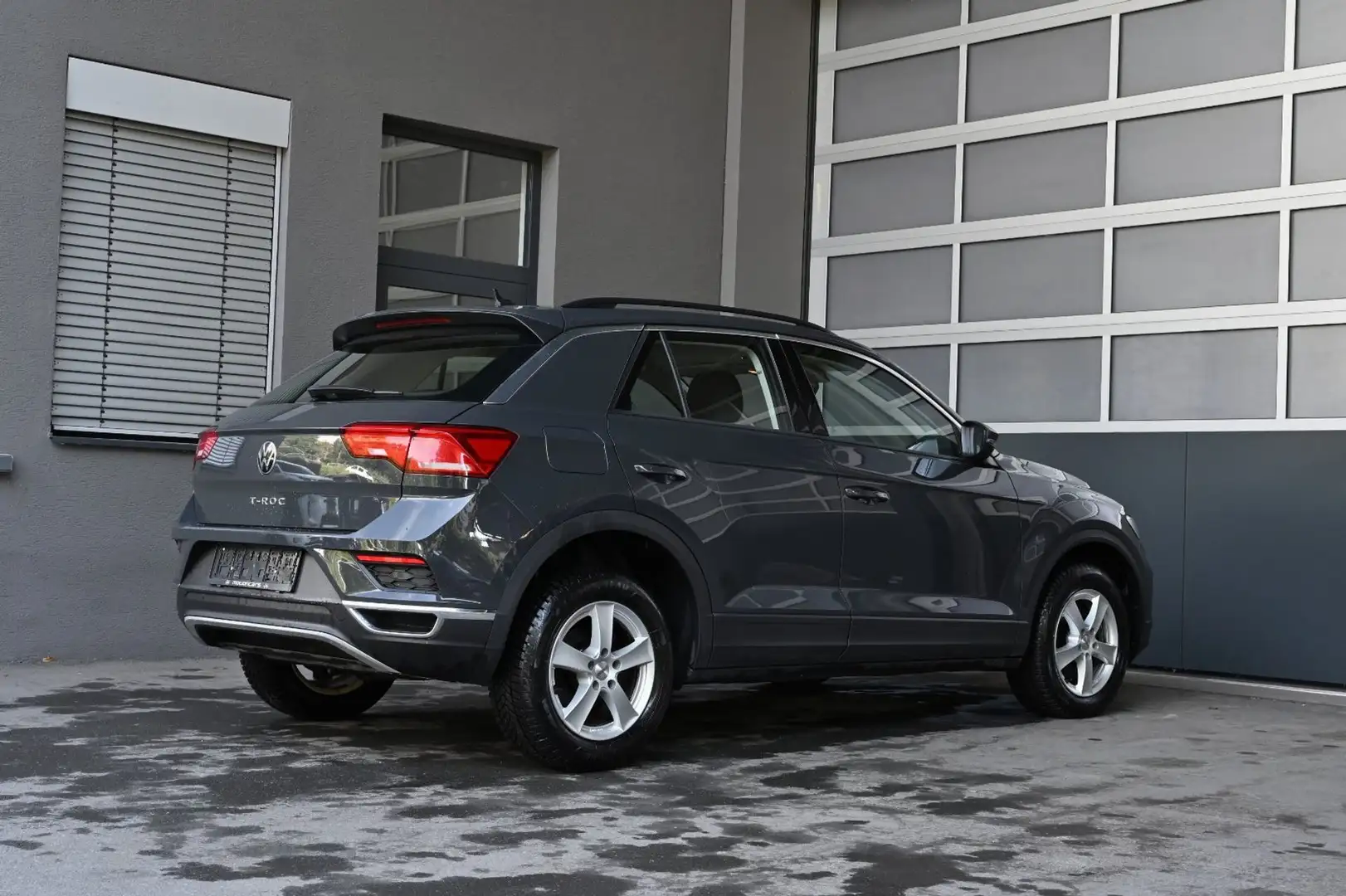 Volkswagen T-Roc 2.0 TDI Design Pickerl NEU Grau - 2