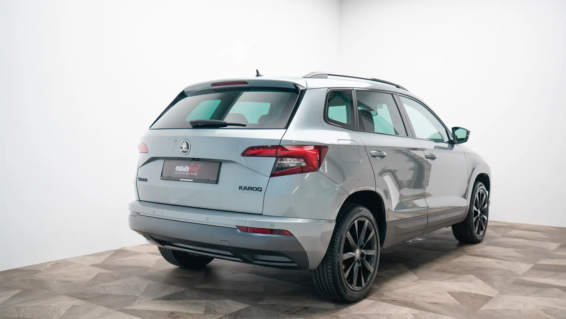 Skoda Karoq Style*DSG*Pano*LED*AHK*Finanzierung* Gris - 2