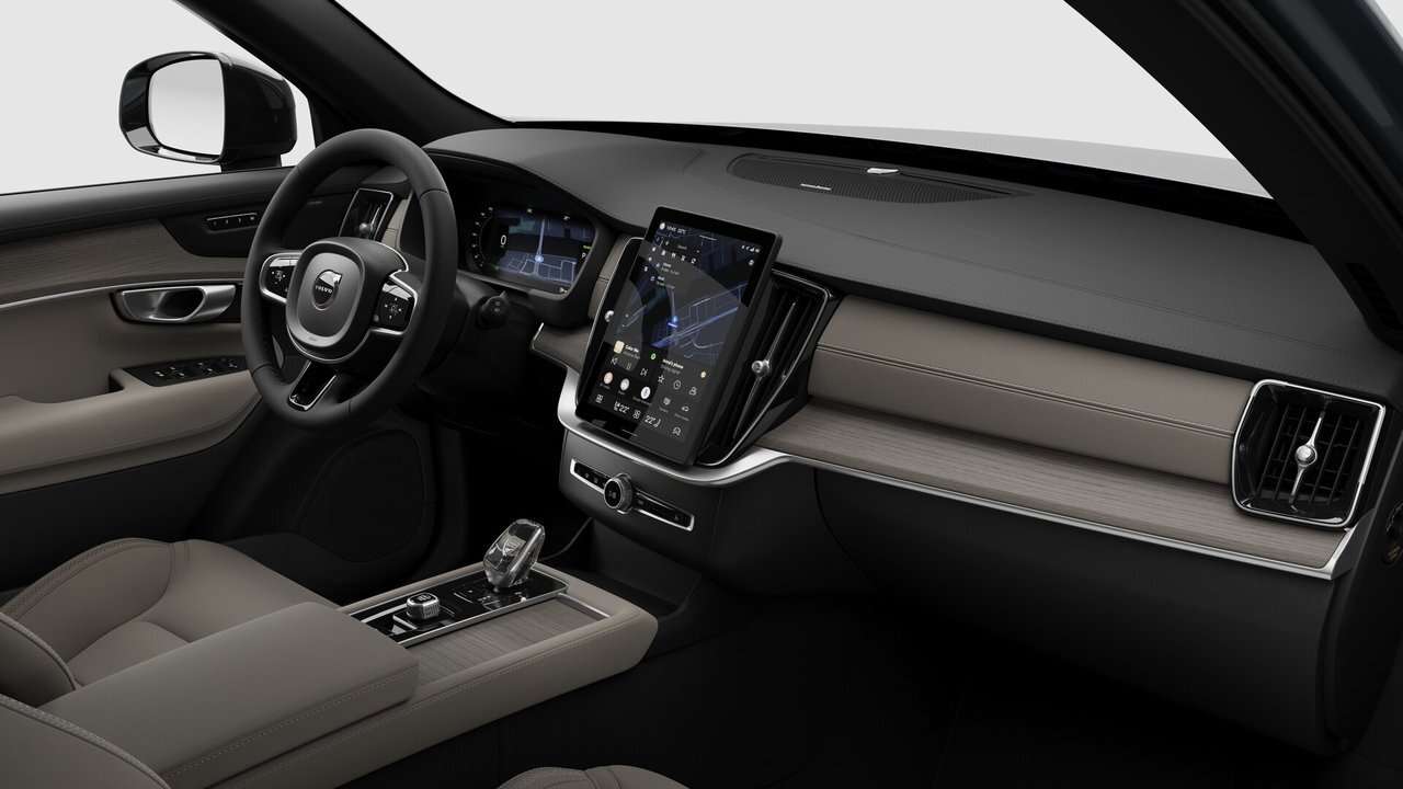2026 Volvo XC90 Plus 7-Seater (Dark Theme) LEASE & FINANCE AVAILAB thumb 10
