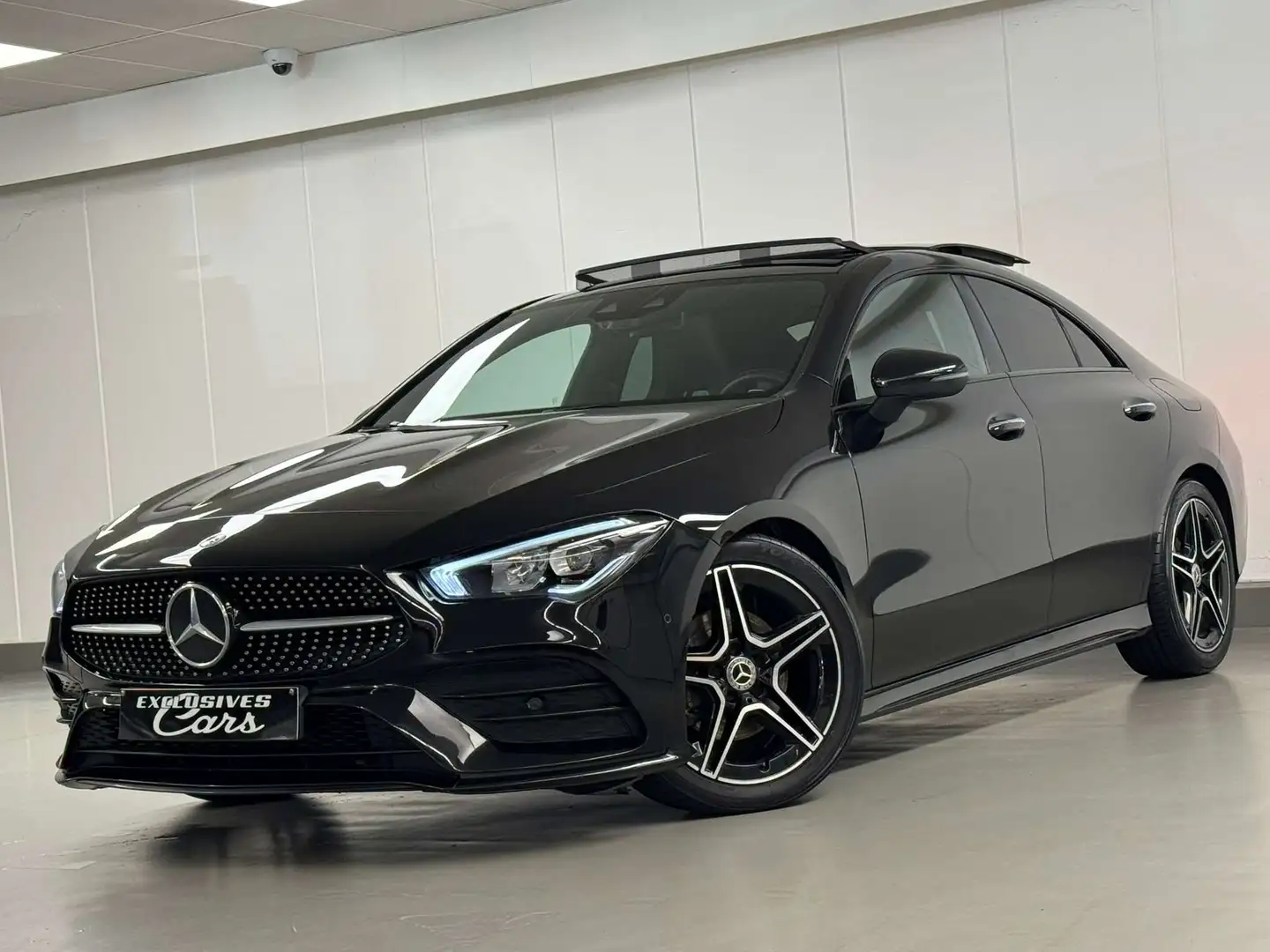 Mercedes-Benz CLA 180 D 116CV AMG LINE AUTO TO PANO CAMERA GPS CUIR REG Noir - 1