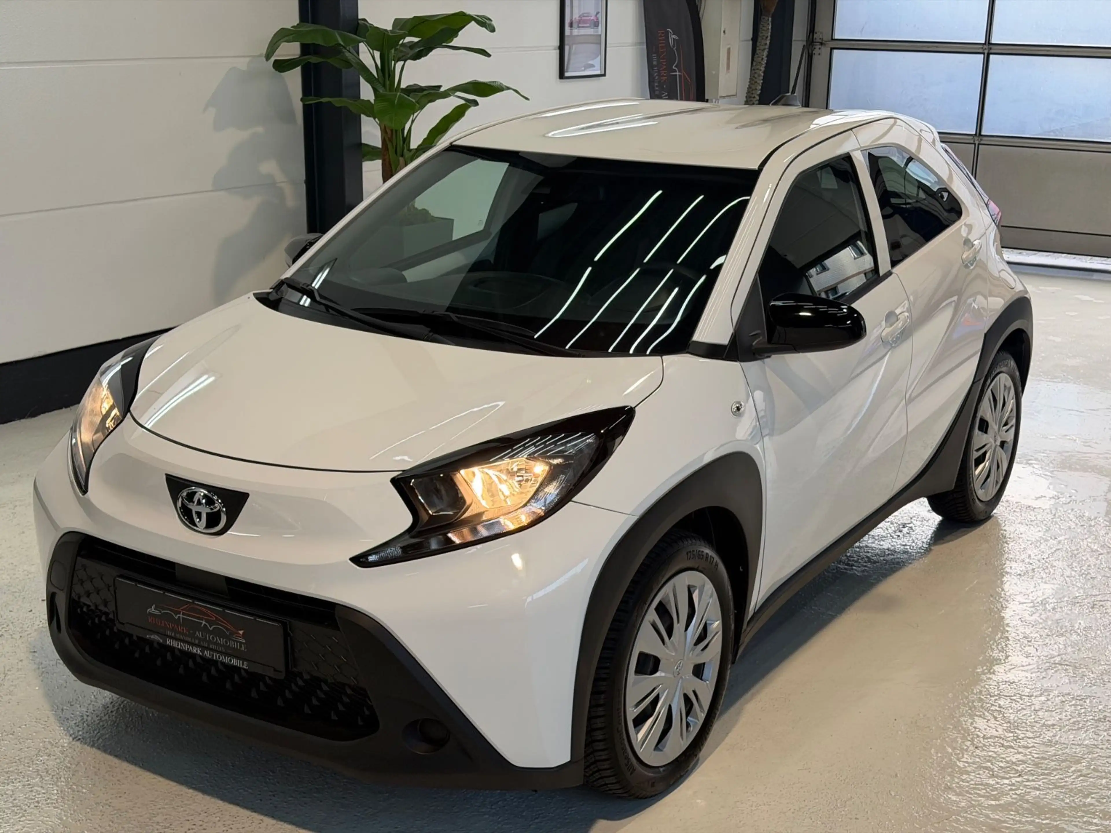 Toyota Aygo X Business Edition Kamera — photo 27