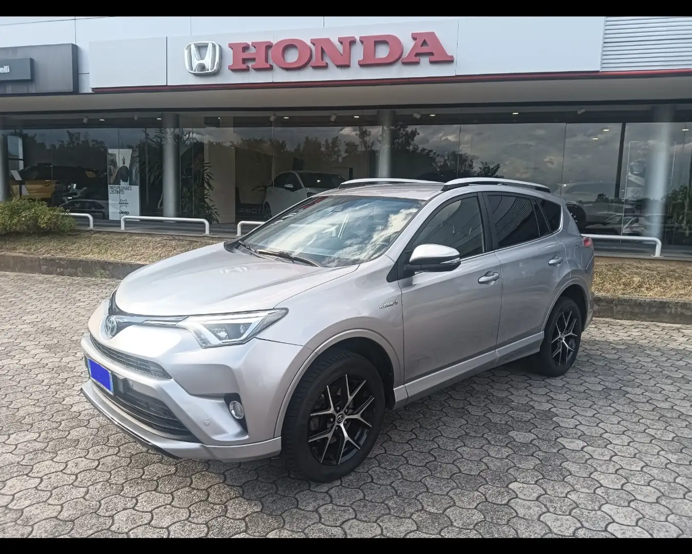 Toyota RAV 4 5 Porte 2.5 VVT-i Hybrid Lounge Argent - 1