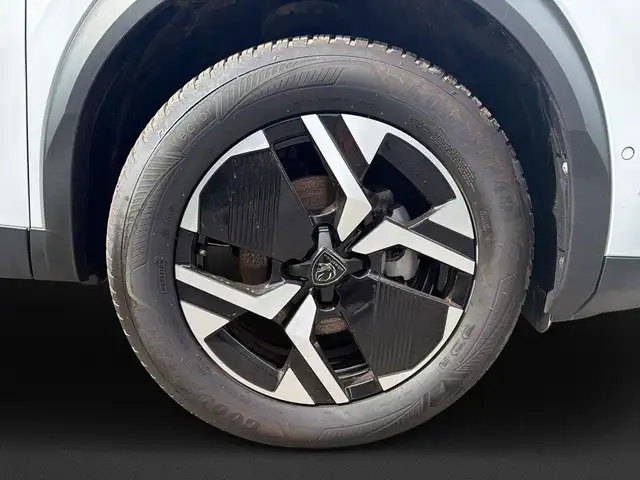 Peugeot 2008 view 8