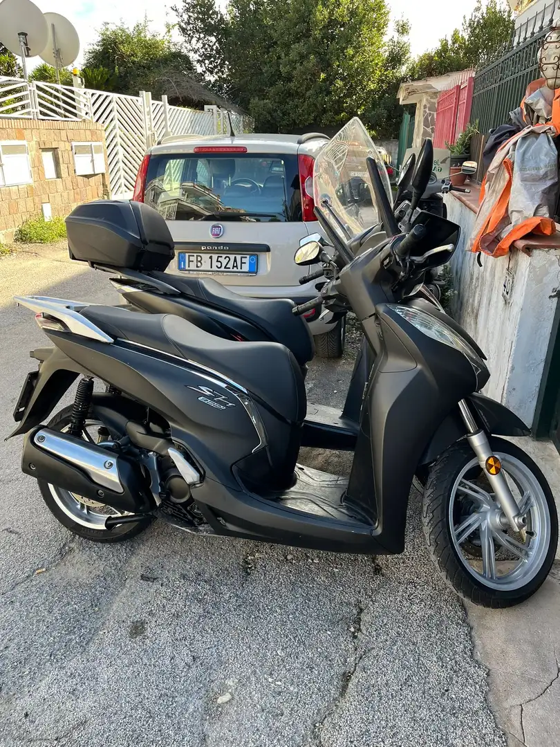 Honda SH 300 ABS Noir - 1