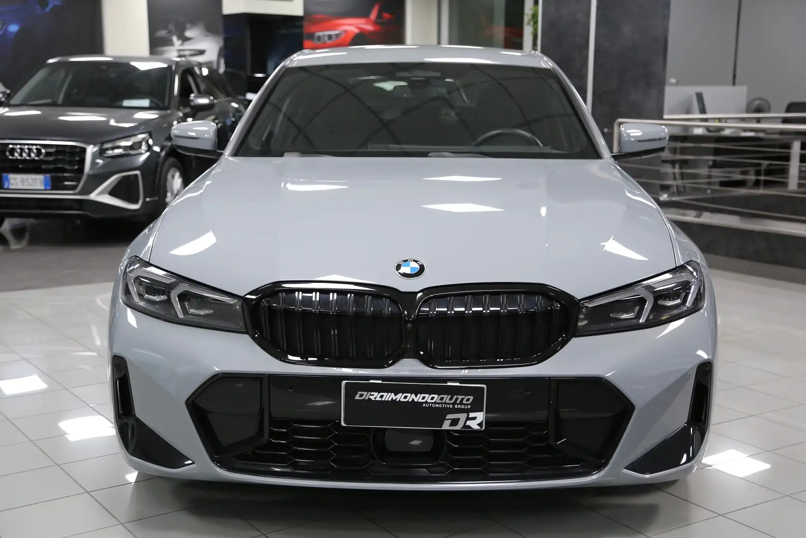 BMW 320 d mhev 48V Msport Pro auto Grigio - 2