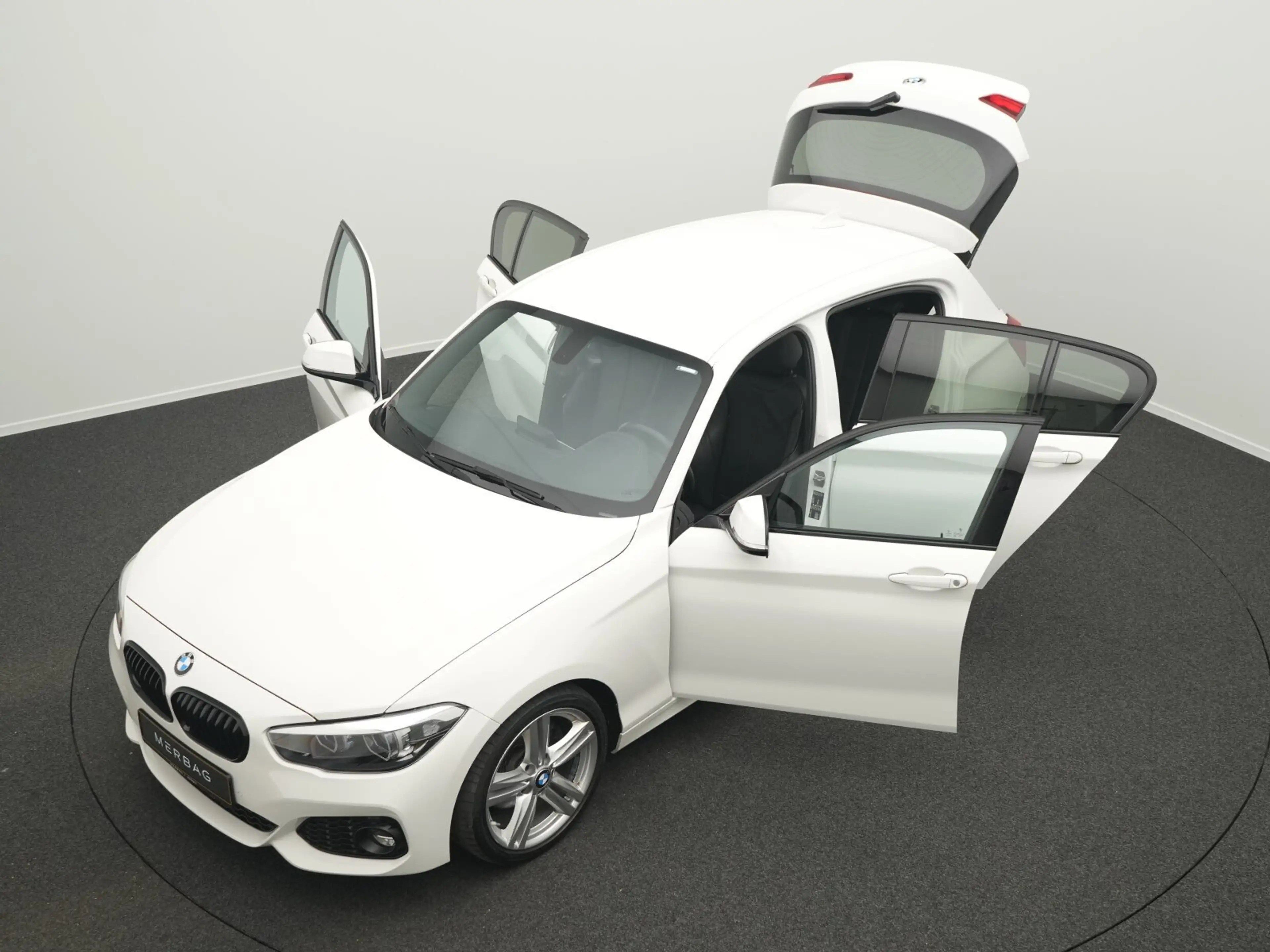 BMW 125 125 i Edition M Sport Shadow — photo 14