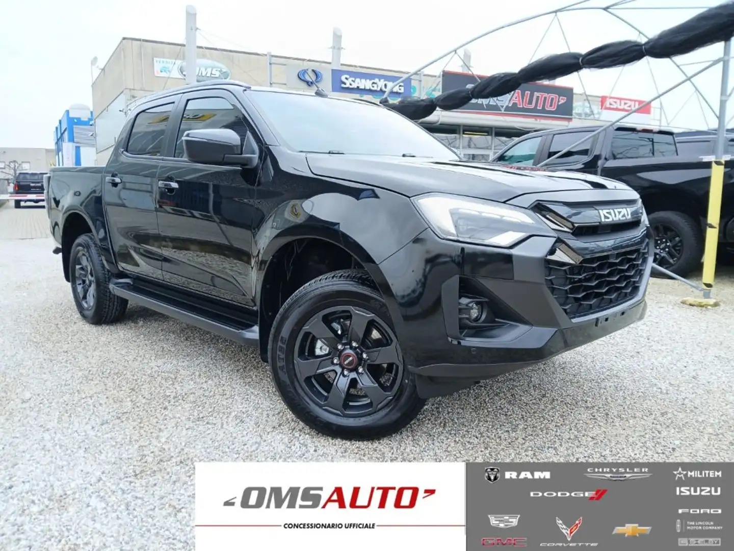Isuzu D-Max N60 1.9 aut. Crew Nitro Sport N1 5 anni garanzia Nero - 1