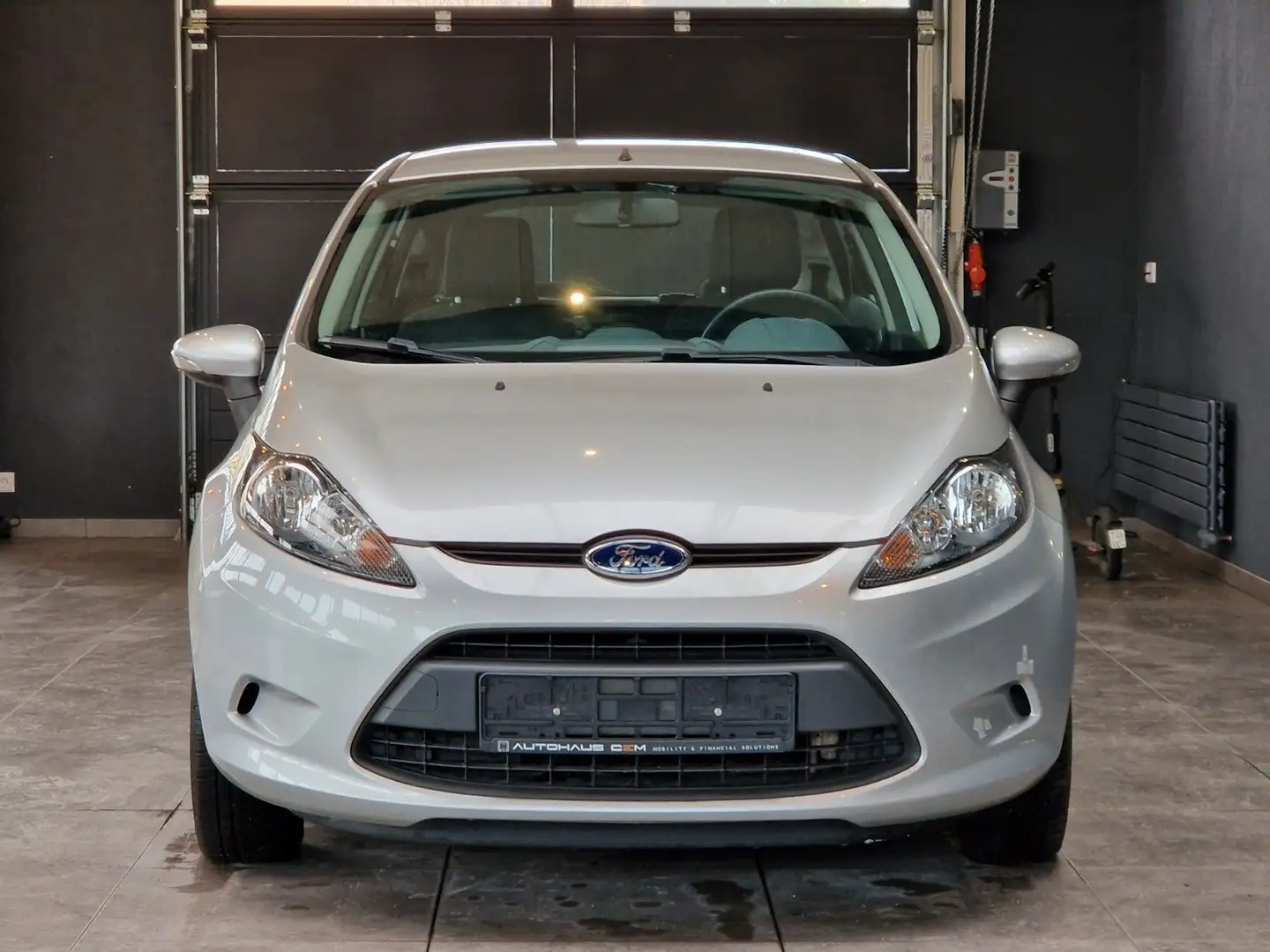 Ford Fiesta Trend 1,25Ltr.*Klima*SHZ* Grau - 2