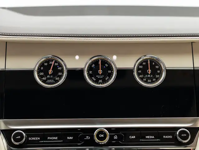 Bentley Continental GT Azure V8 Hybrid Ansicht 34