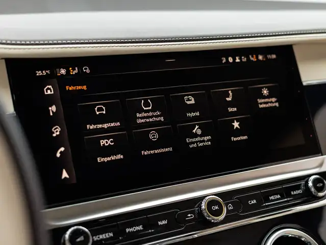 Bentley Continental GT Azure V8 Hybrid Ansicht 32