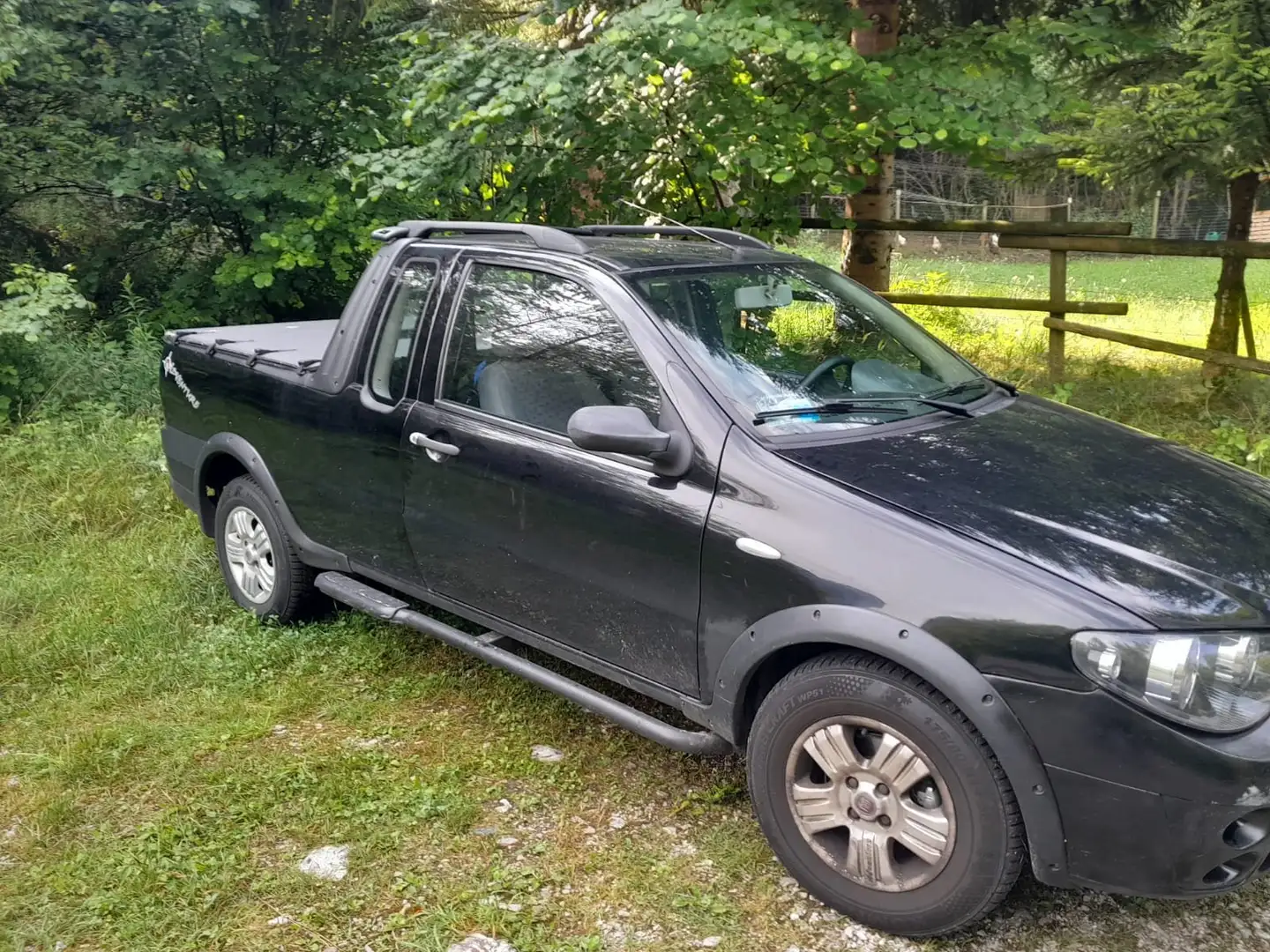 Fiat Strada Nero - 1