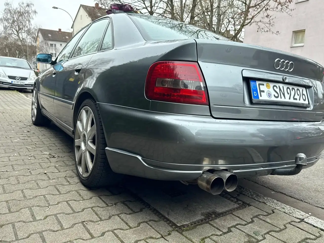 Audi A4 1.8 quattro, foto 1