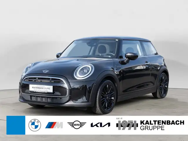 MINI Cooper C lassic Trim FACEL. LED SHZ PDC KLIMA