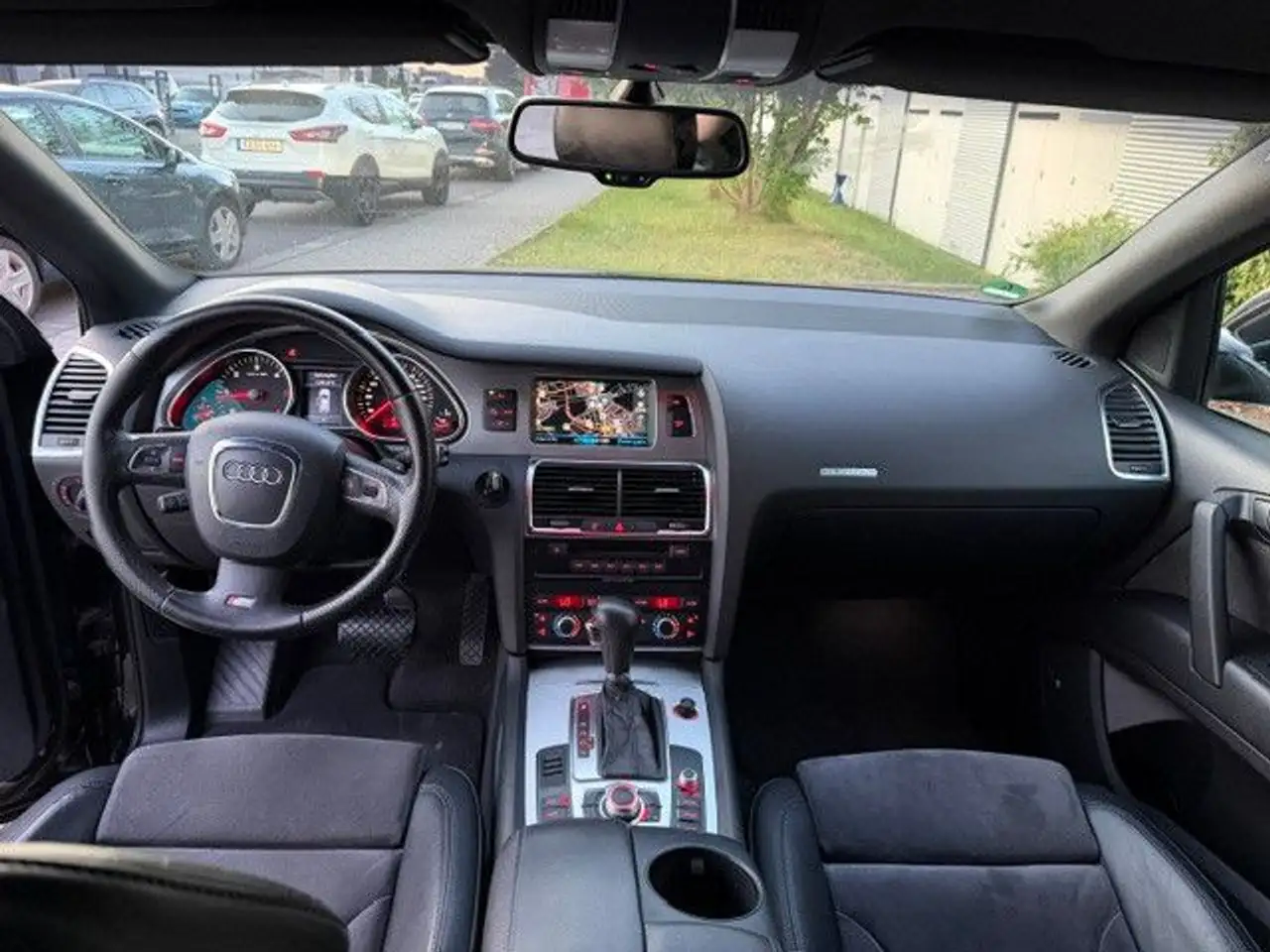 AUDI Q7 3.0 TDI 239CH QUATTRO S LINE