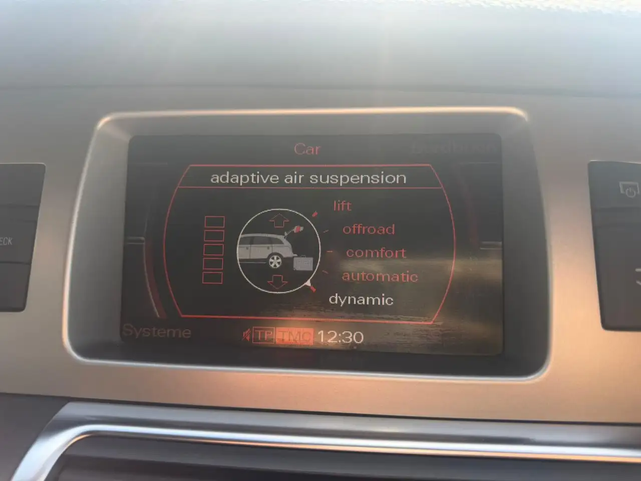 AUDI Q7 3.0 TDI 239CH QUATTRO S LINE