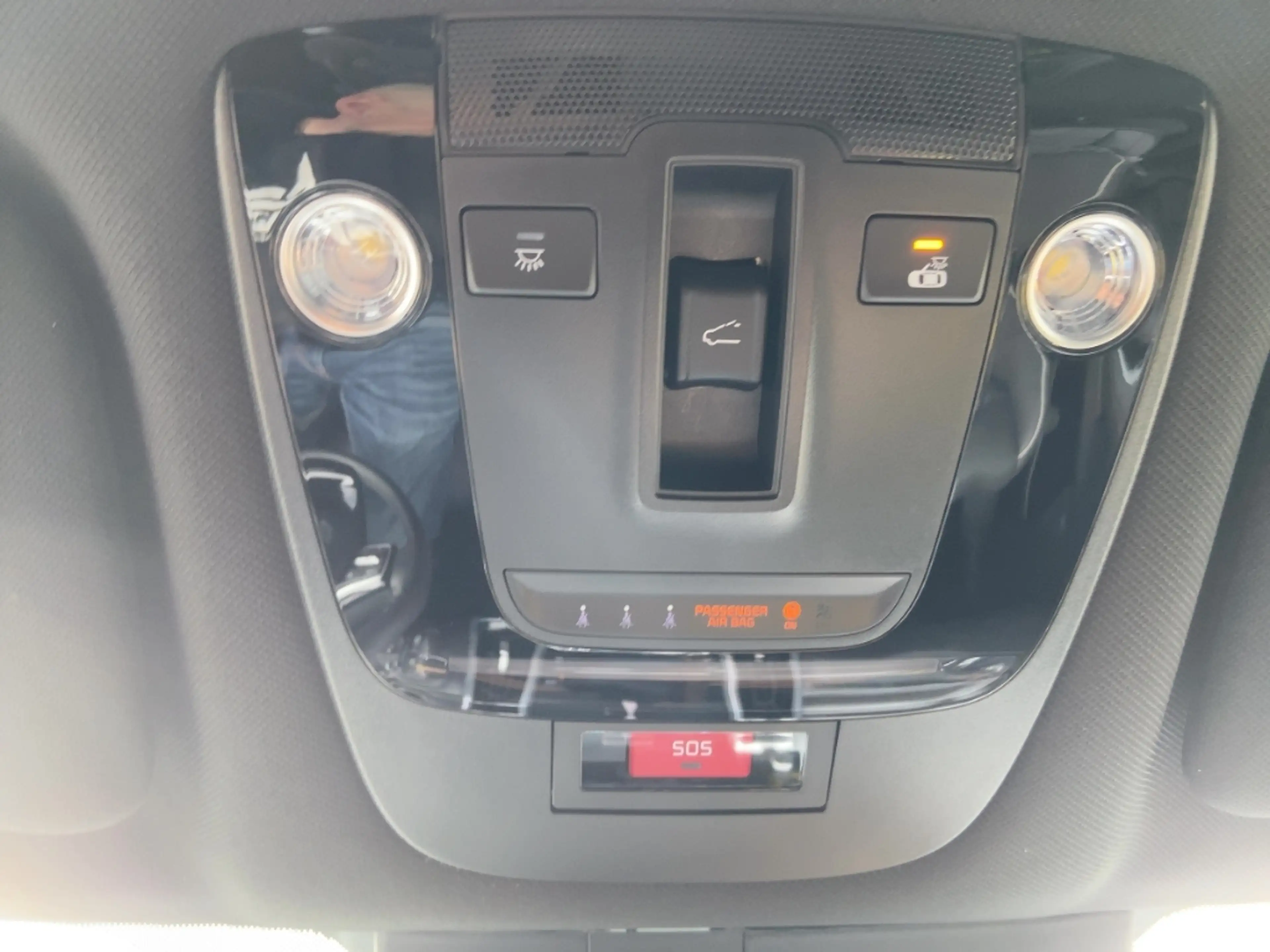 Kia Sorento Platinum 4WD Plug In/Pano/HUD/Bose/360°/Nappa — photo 24