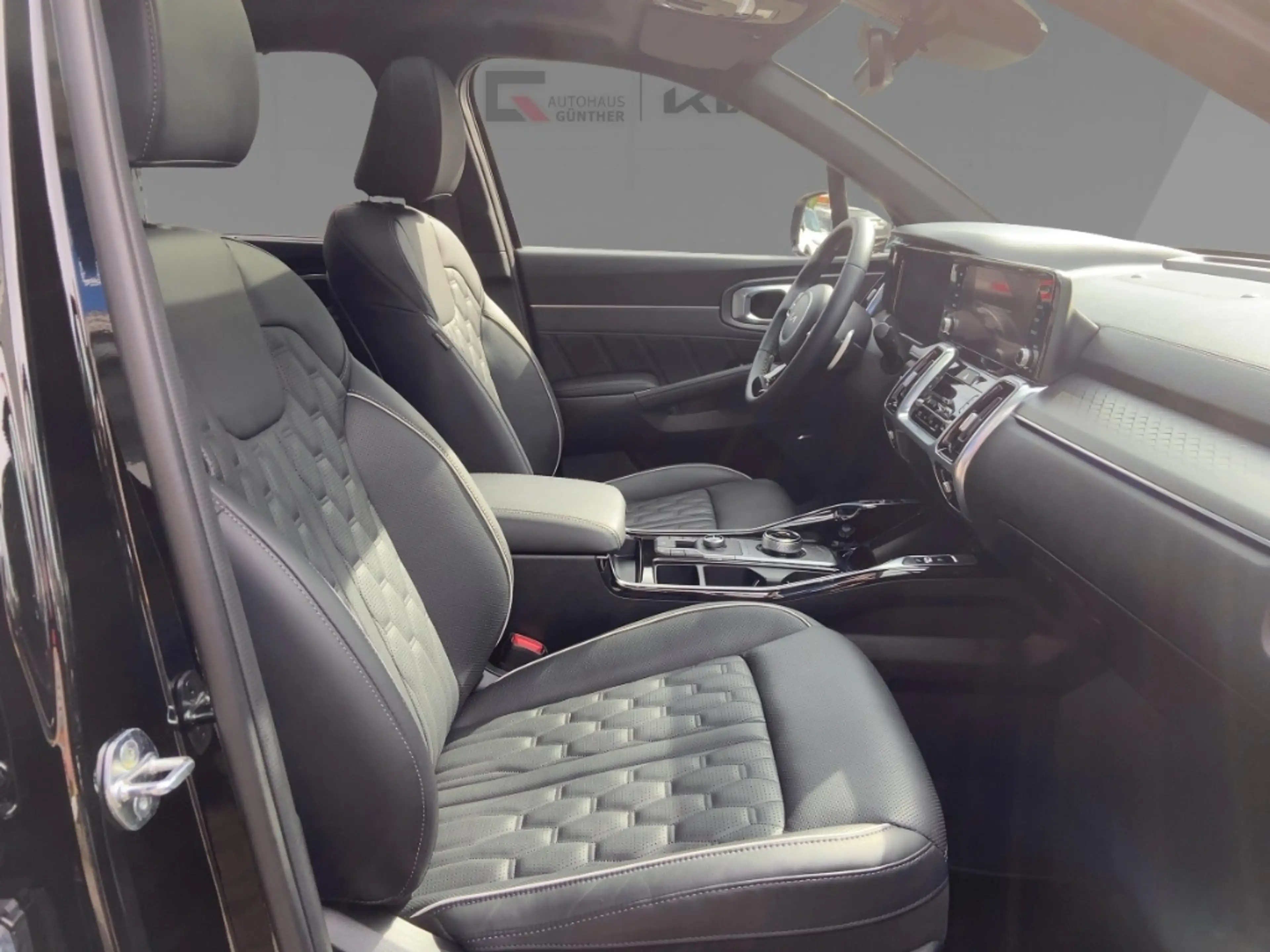 Kia Sorento Platinum 4WD Plug In/Pano/HUD/Bose/360°/Nappa — photo 10