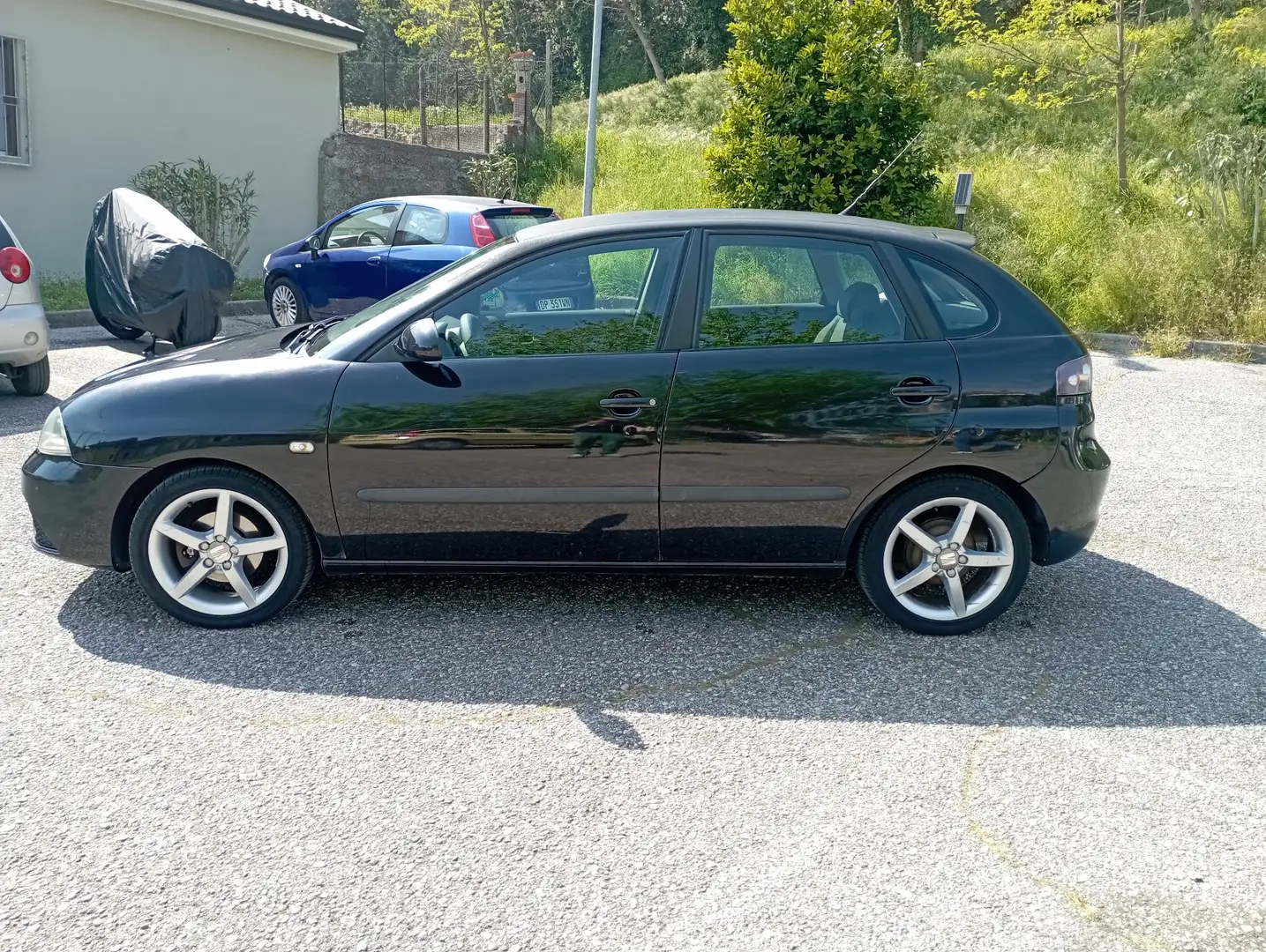 SEAT Ibiza 5p 1.4 16v Stylance Dual - 1