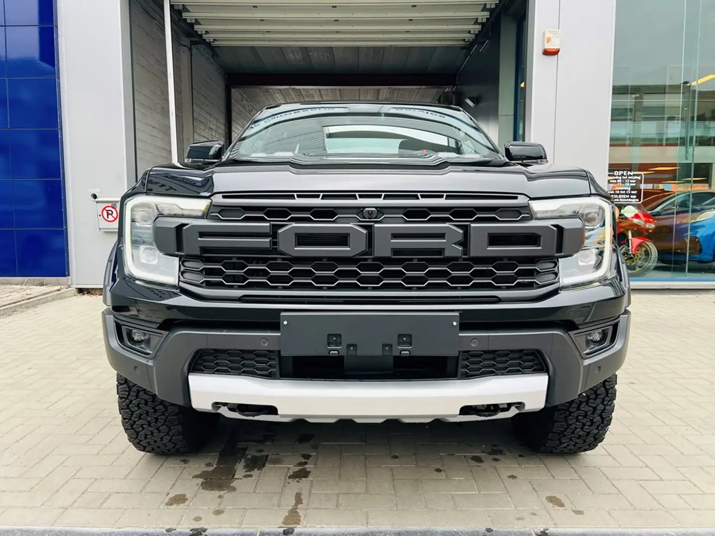 Ford Ranger Raptor 3.0 V6 / Raptor / Raptor Pack Zwart - 2