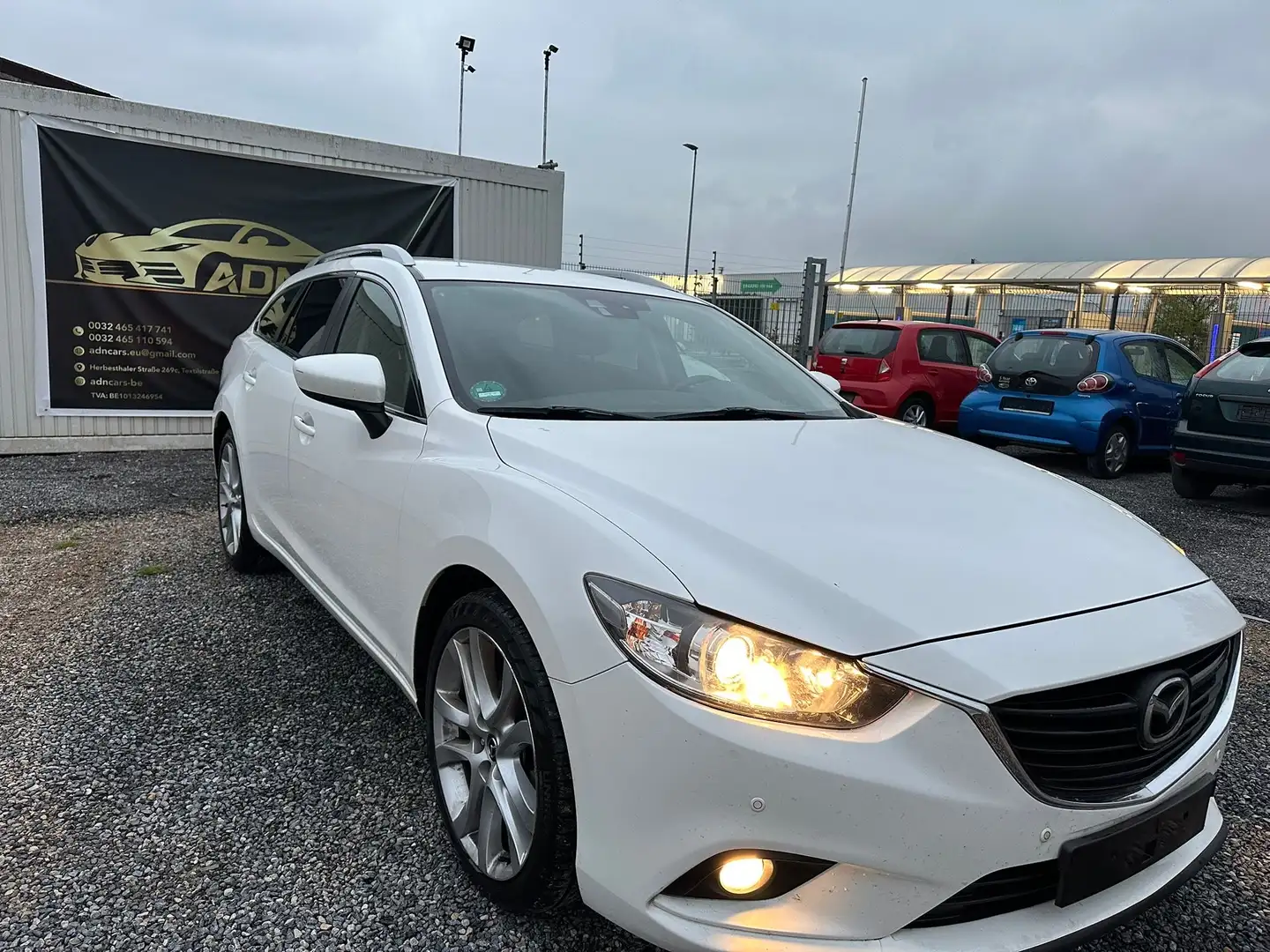 Mazda 6 6 2.2 Kombi SKYACTIV-D Sports-Line Wit - 1