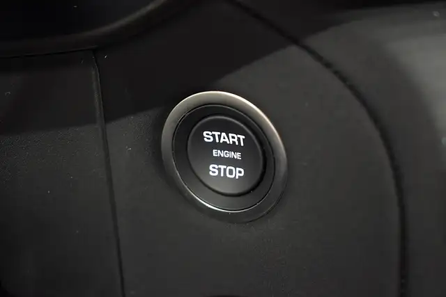 Land Rover Range Rover Velar P400e PHEV Allrad S Ansicht 16