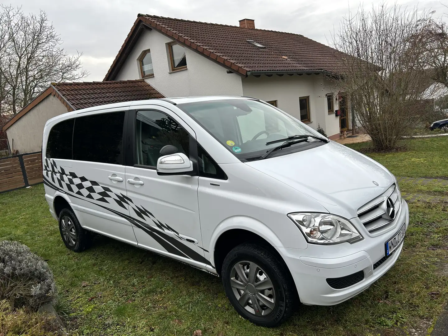 Mercedes-Benz Viano 2.2 CDI DPF kompakt 4Matic Automatik Trend Alb - 2