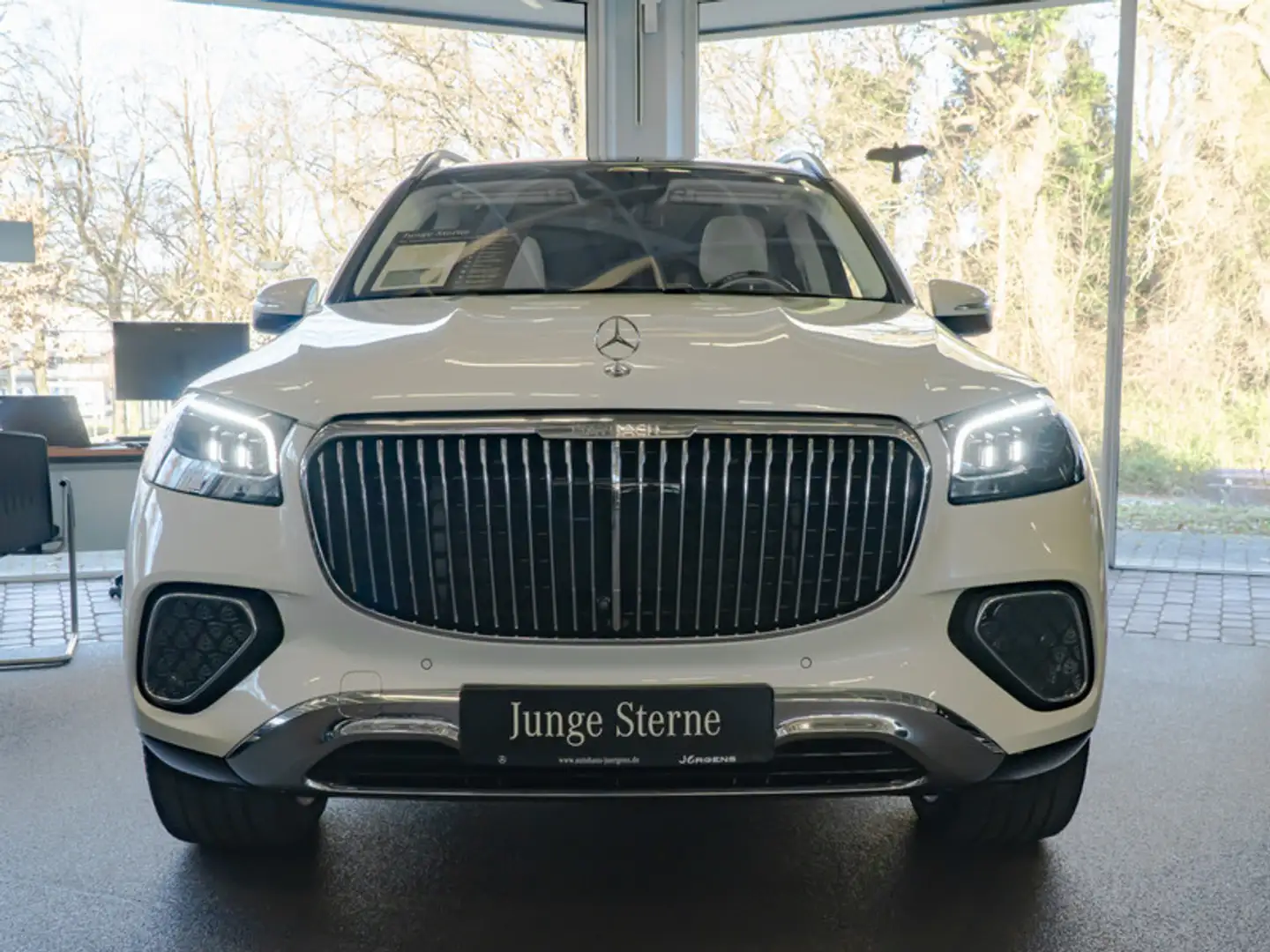 Mercedes-Benz GLS 600 Maybach Pano/Burm/HUD/Airm/TV/Sitzklima Weiß - 2