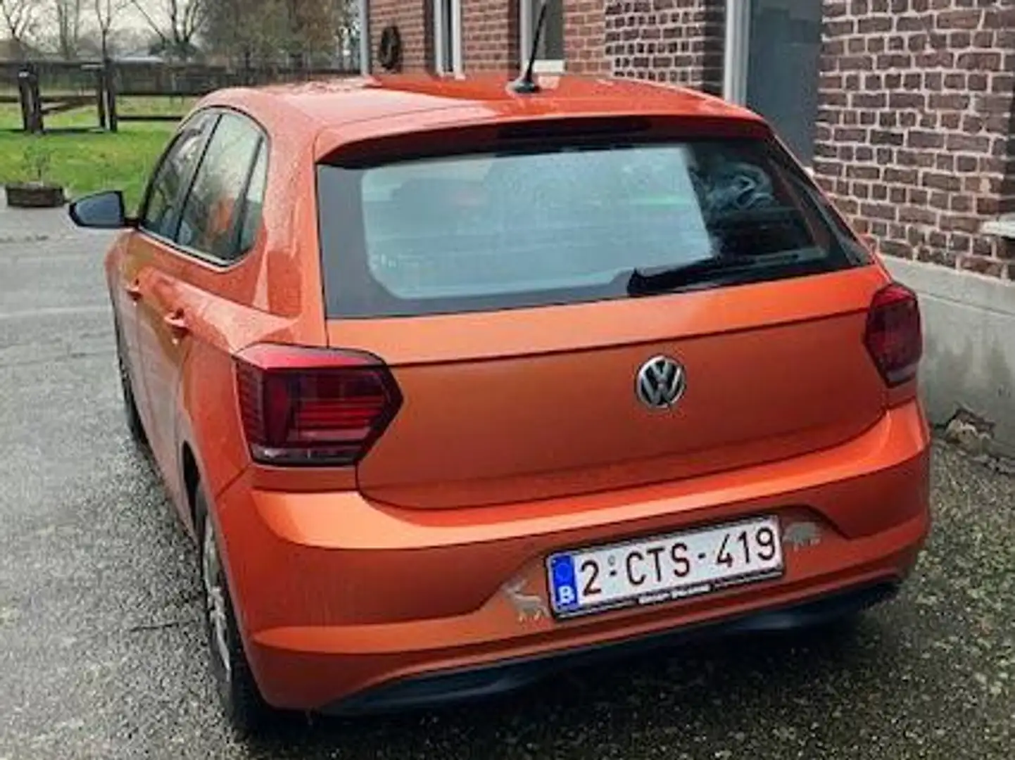 Volkswagen Polo 1.0i Trendline Oranje - 1