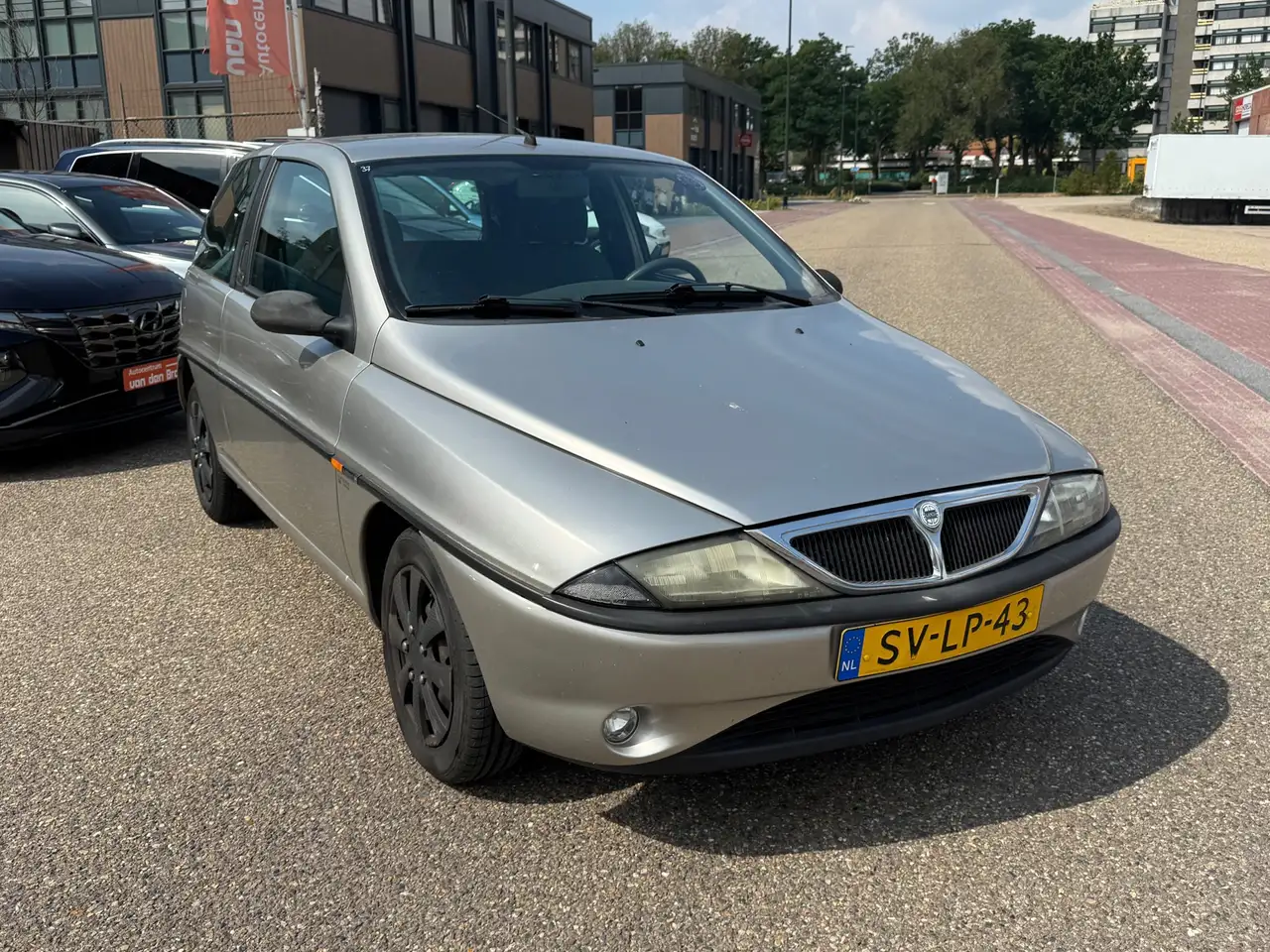 Lancia Ypsilon 1.2 LS ECVT automaat 01.08.27 apk, foto 7