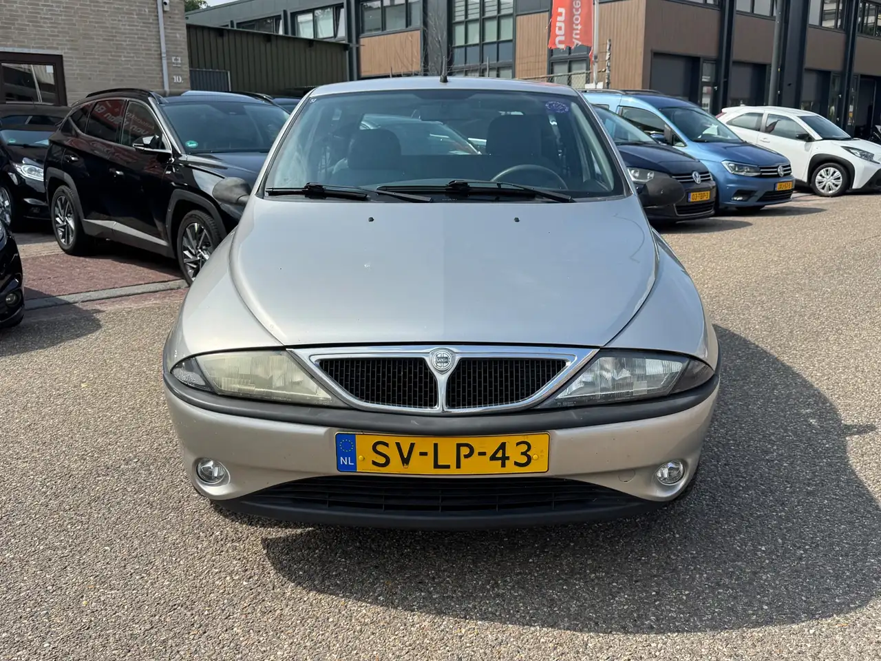 Lancia Ypsilon 1.2 LS ECVT automaat 01.08.27 apk, foto 8