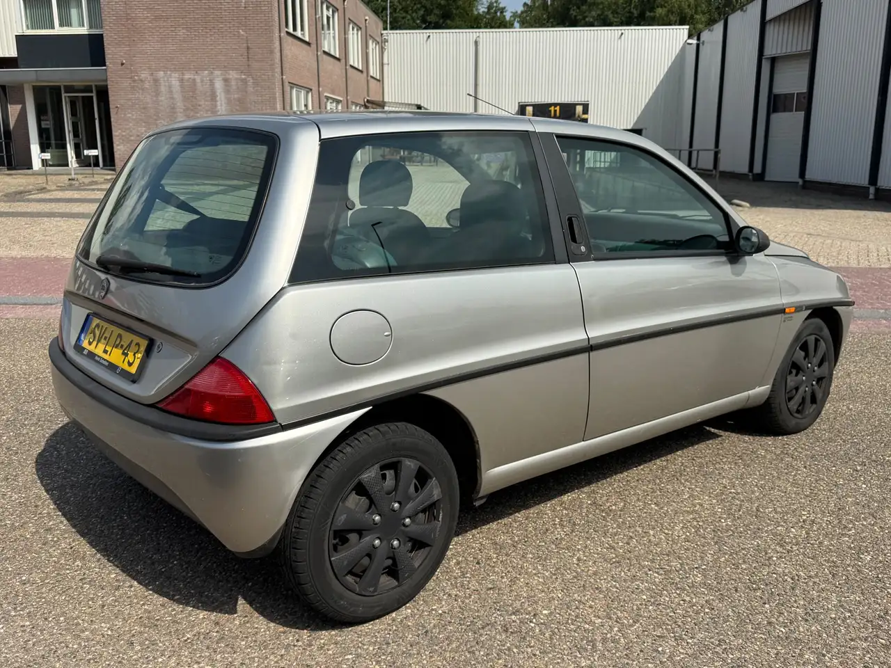 Lancia Ypsilon 1.2 LS ECVT automaat 01.08.27 apk, foto 6