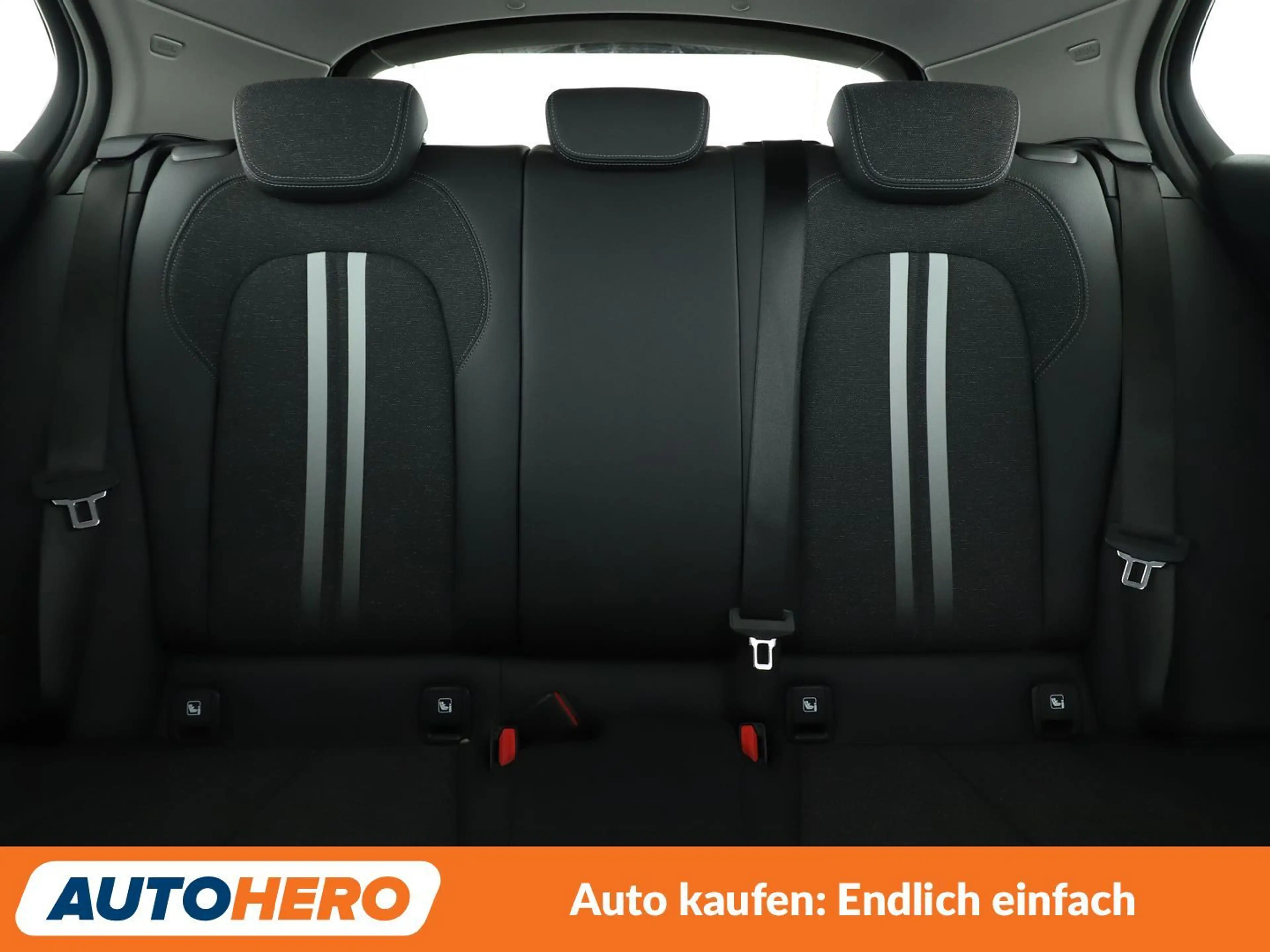 BMW 118 118i Sport Line Aut.*HEADUP*LED*TEMPO*PDC*SHZ*BT* — photo 15