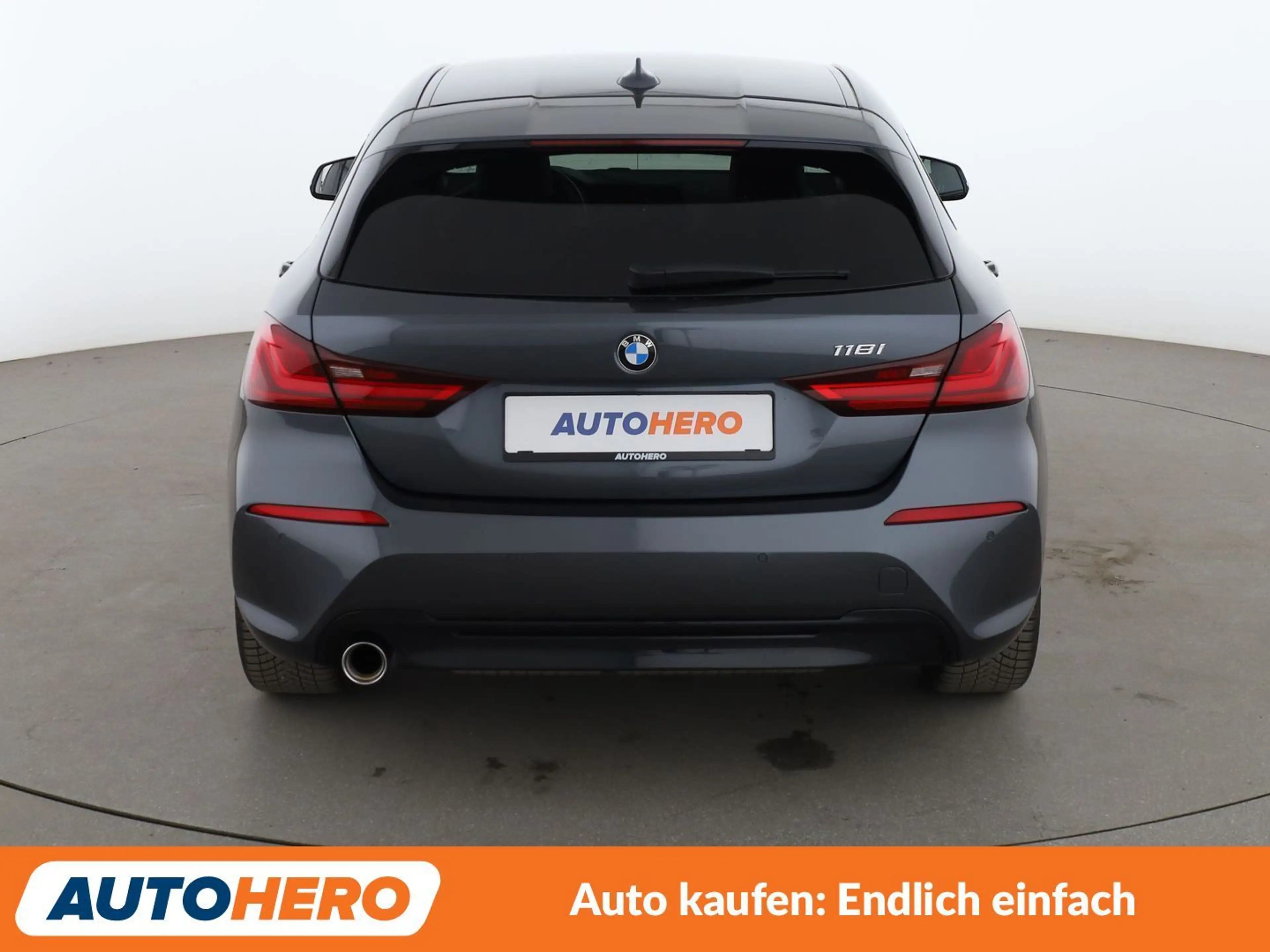 BMW 118 118i Sport Line Aut.*HEADUP*LED*TEMPO*PDC*SHZ*BT* — photo 5