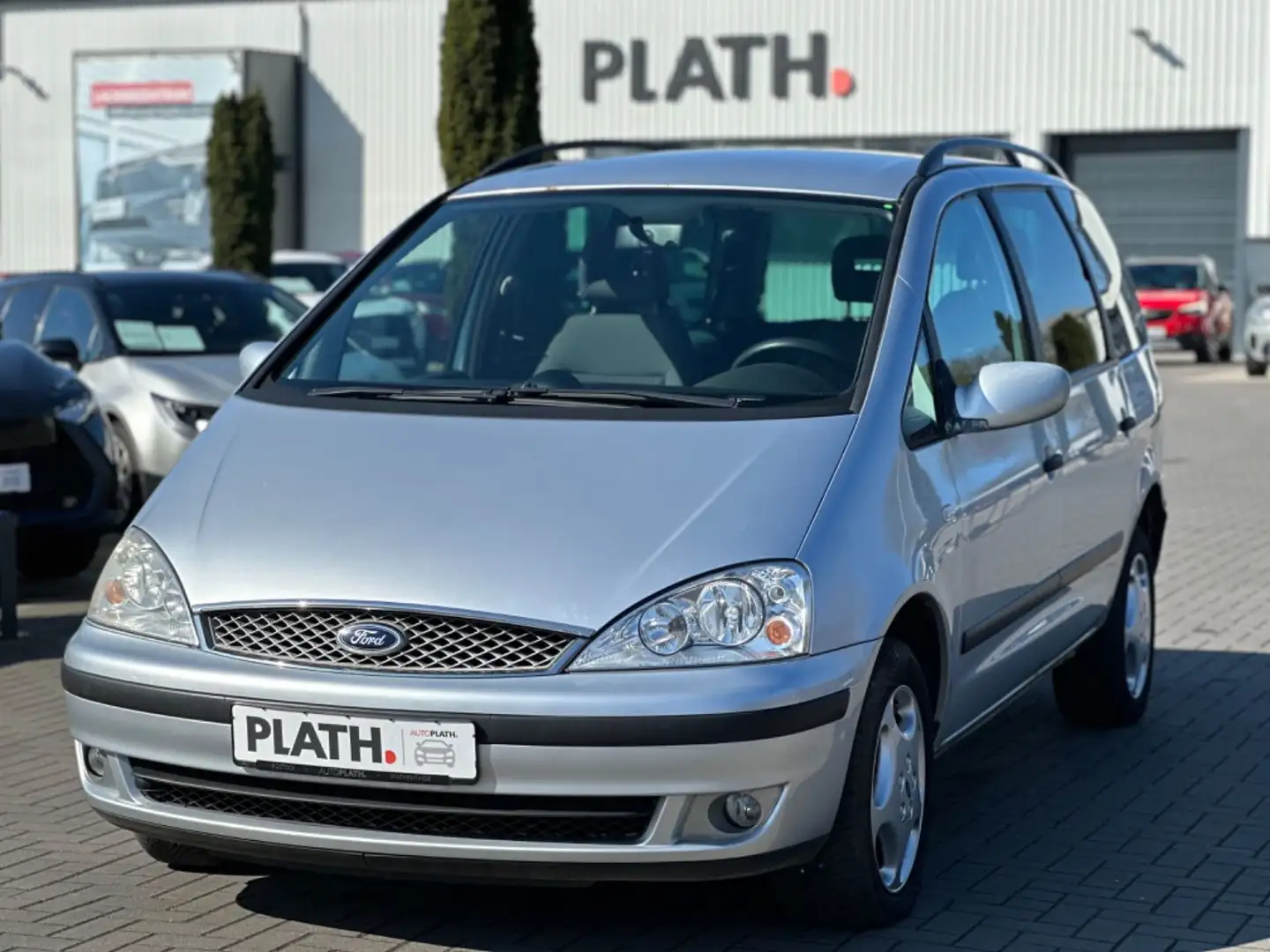 Ford Galaxy Trend Ezüst - 2