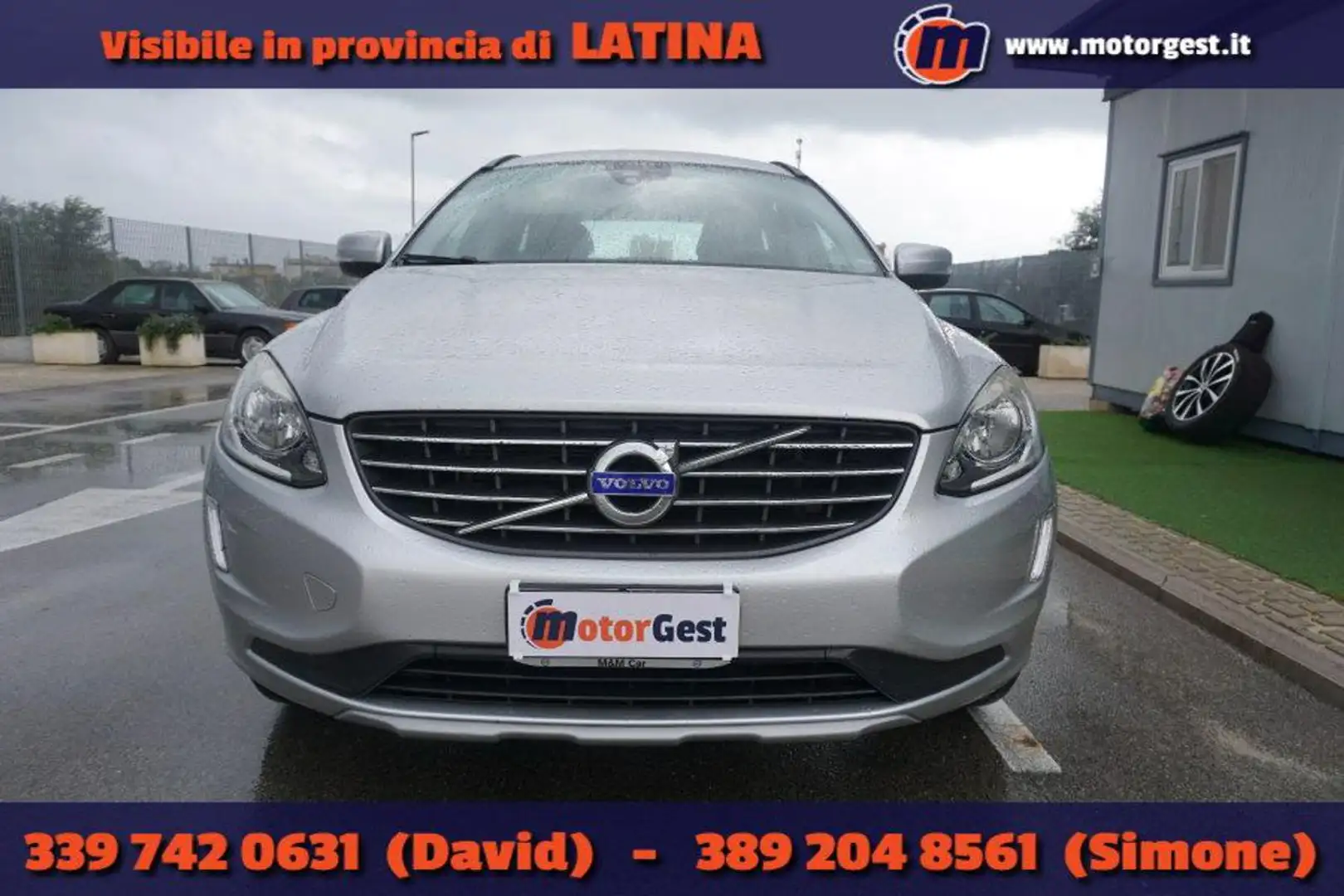 Volvo XC60 D4 AWD Geartronic Business Plus Argento - 2