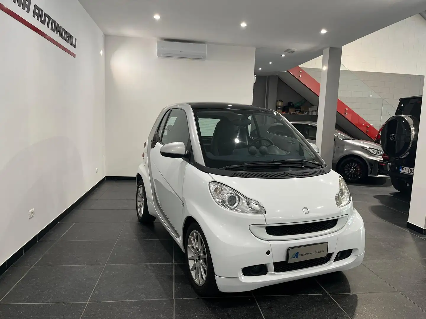 smart forTwo Fortwo II 2007 1.0 mhd White 71cv Wit - 2