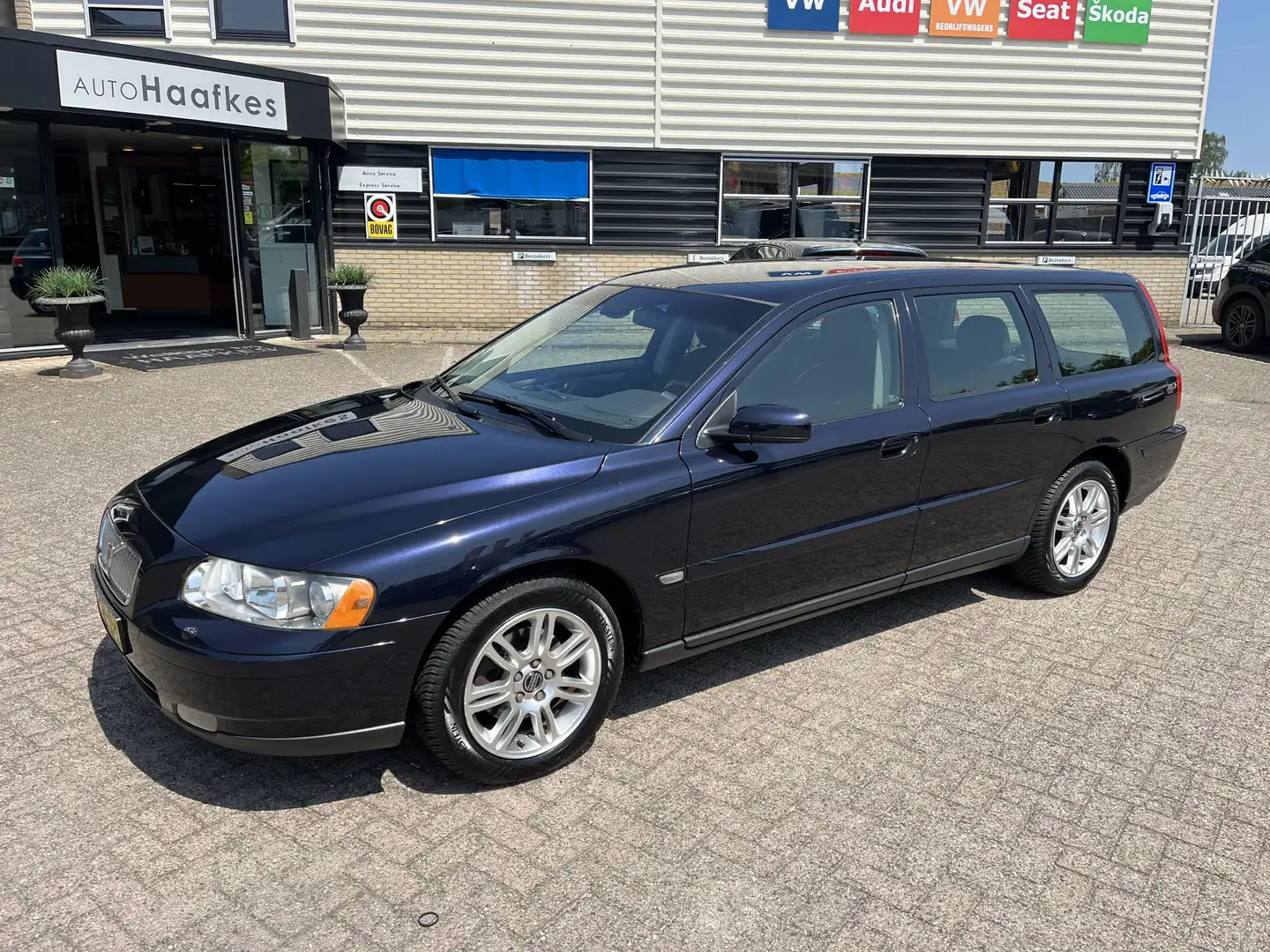 Volvo V70 2.4 Edition II Eerste eigenaar, perfect onderhoude Blauw - 1